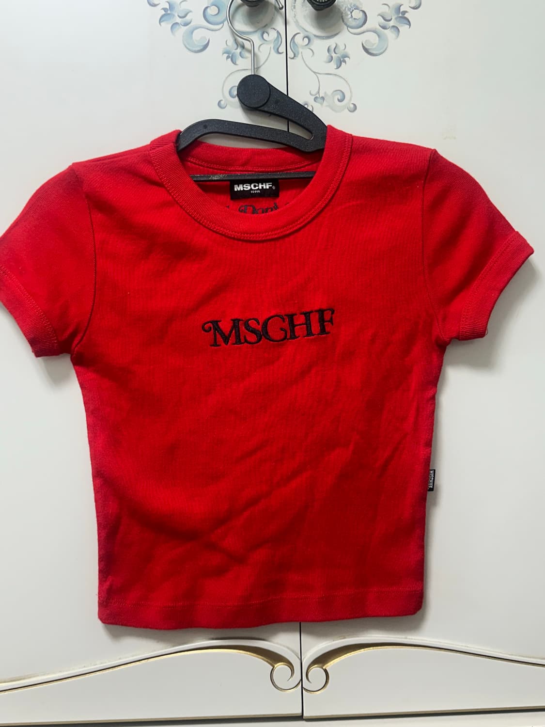 미스치프 반팔 크롭 레드 상품이미지1