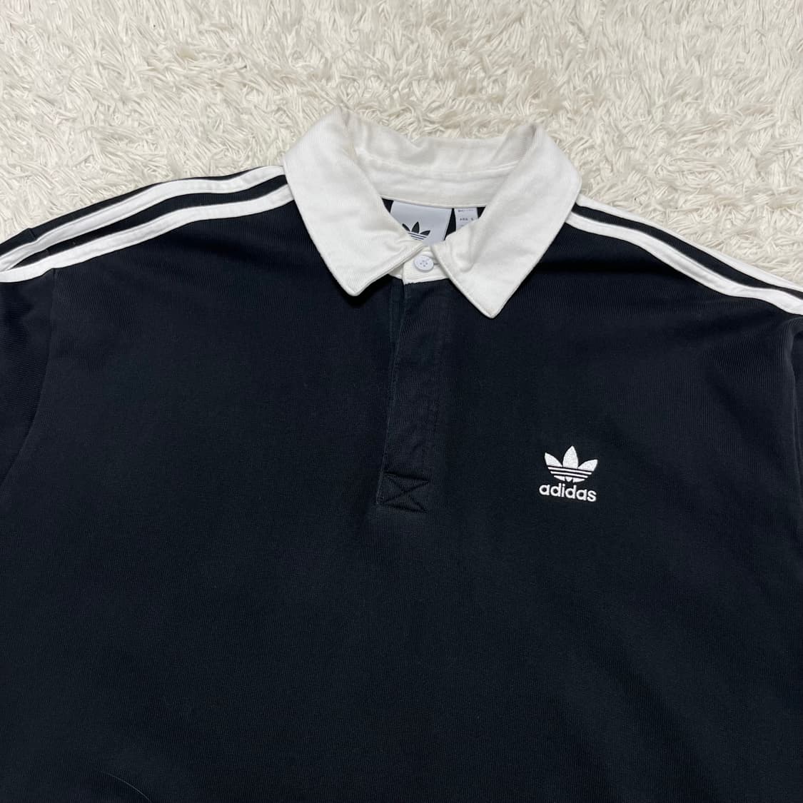 Adidas black collar rugby tee 상품이미지5