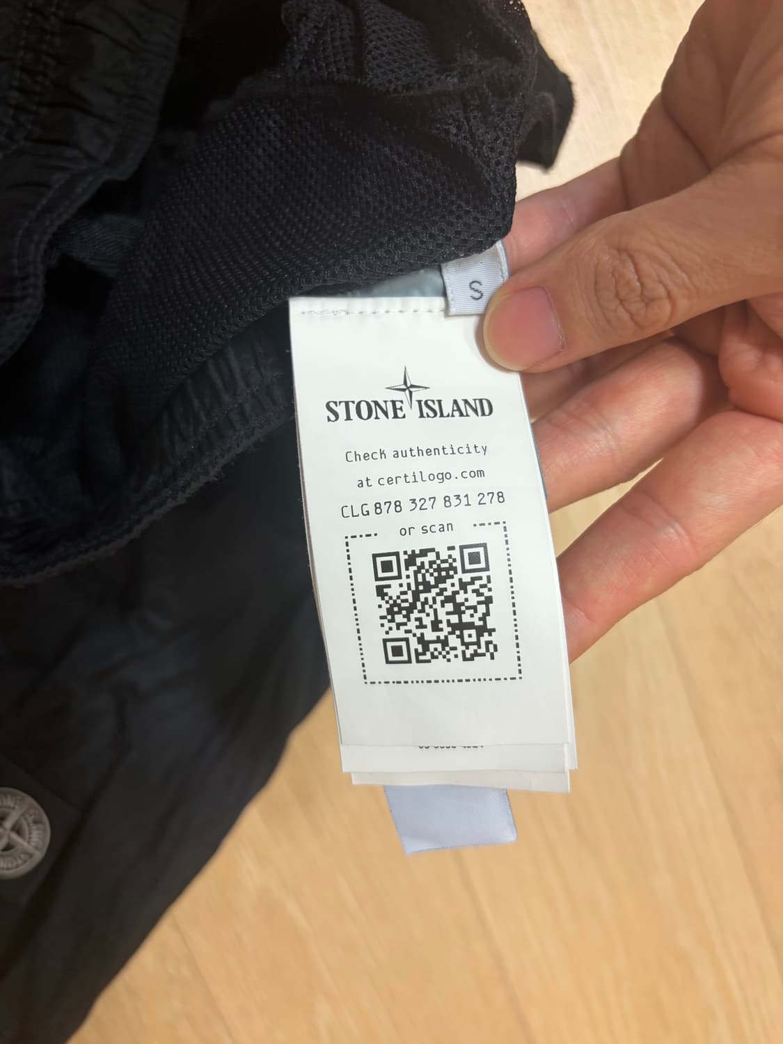 스톤아일랜드 나일론 메탈 쇼츠 블랙 (S) 상품이미지3