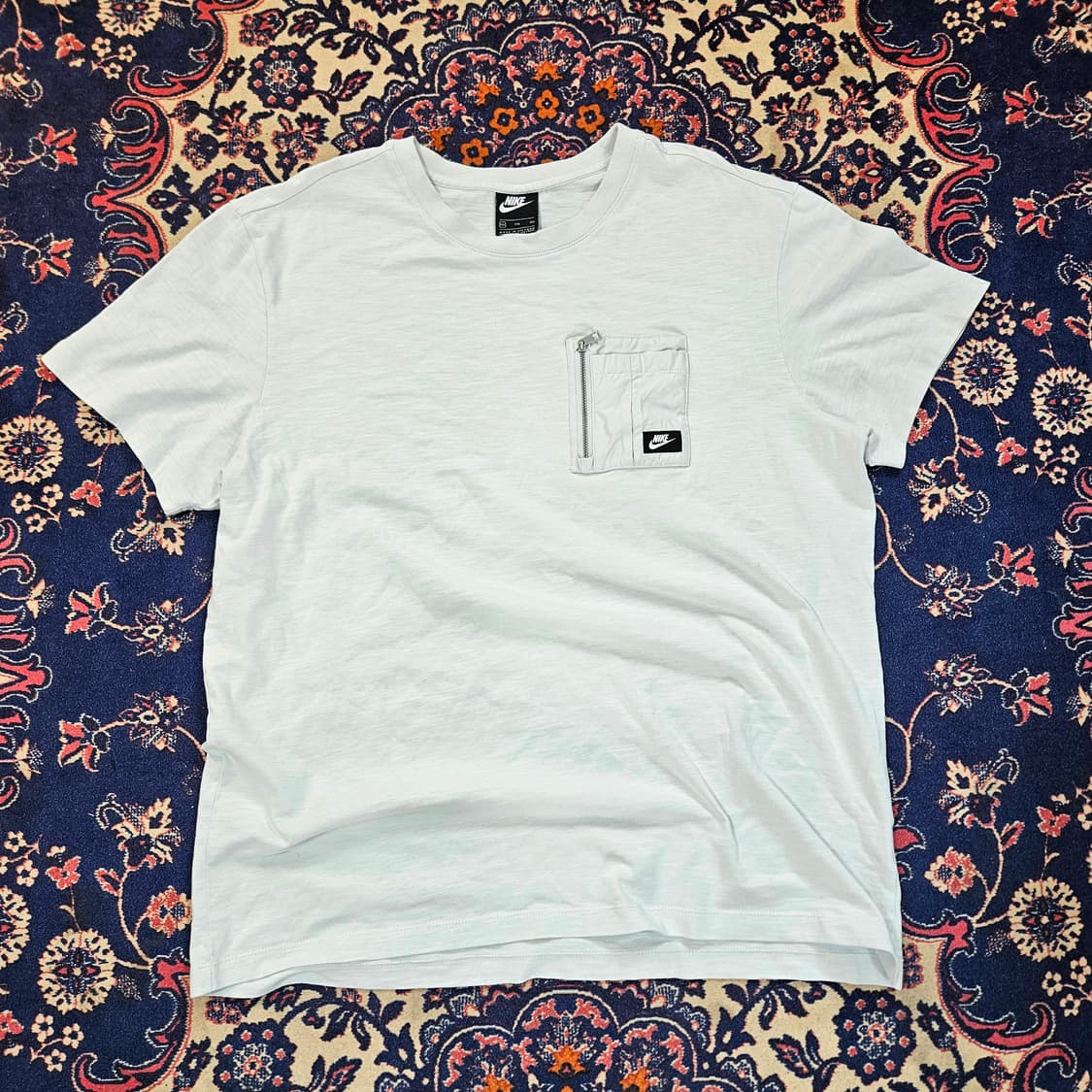 나이키(Nike) NSW 라이트웨이트 믹스 포켓 반팔티  상품이미지2