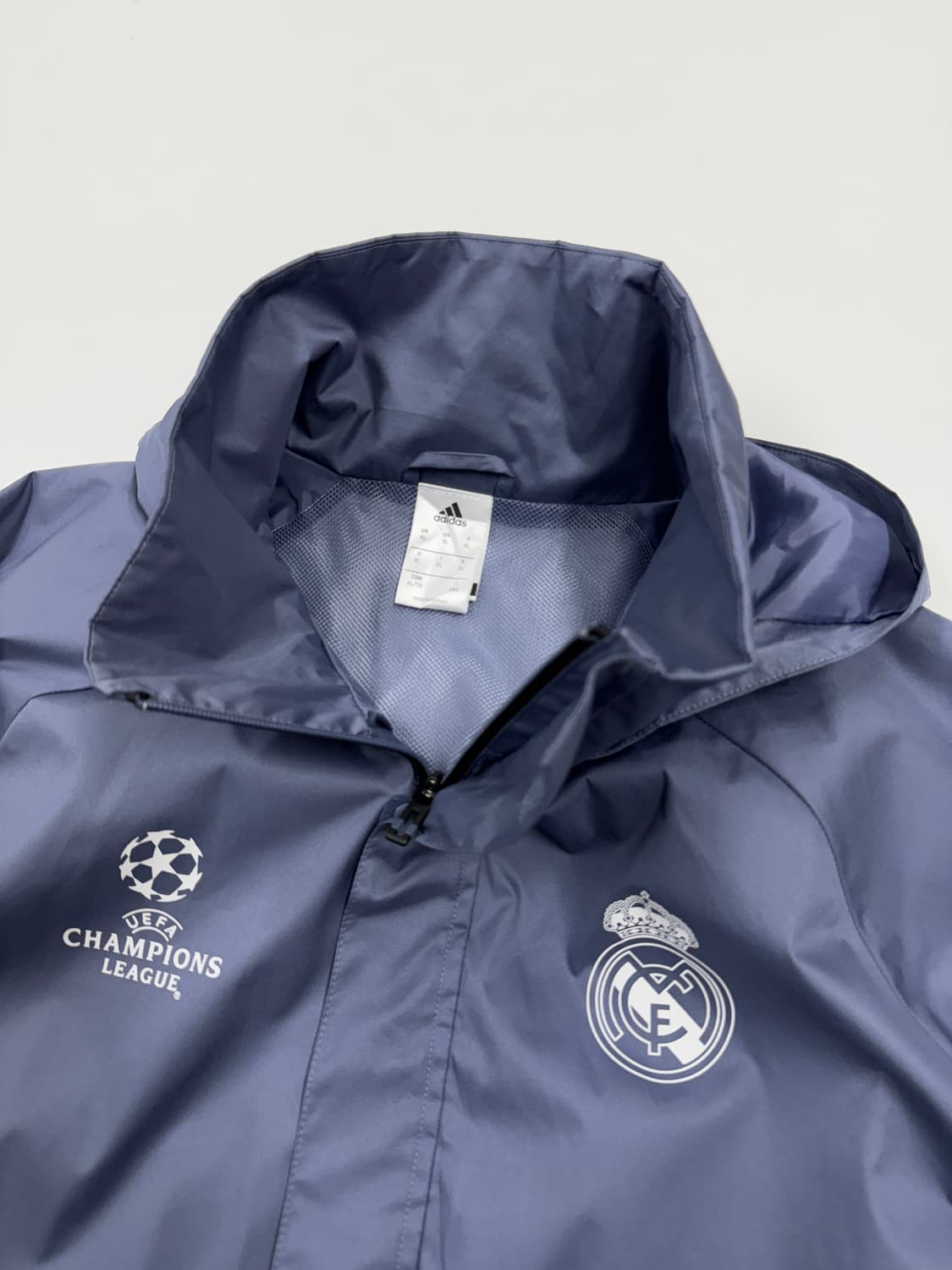 아디다스 챔피언스리그 레알마드리드 자켓 상품이미지5
