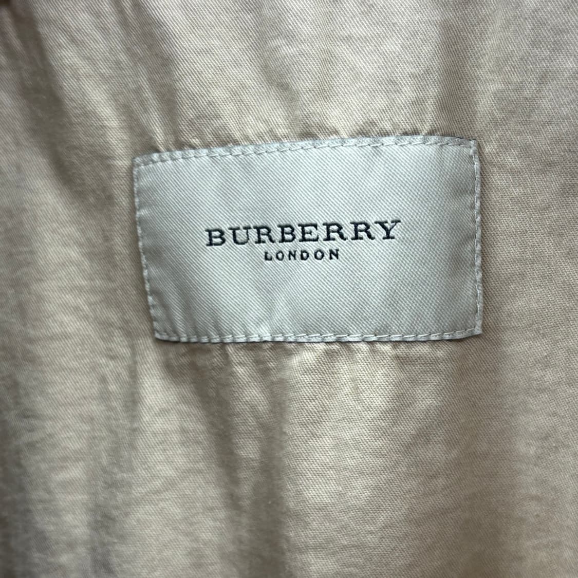 M 버버리 베이지 트렌치코트  상품이미지4