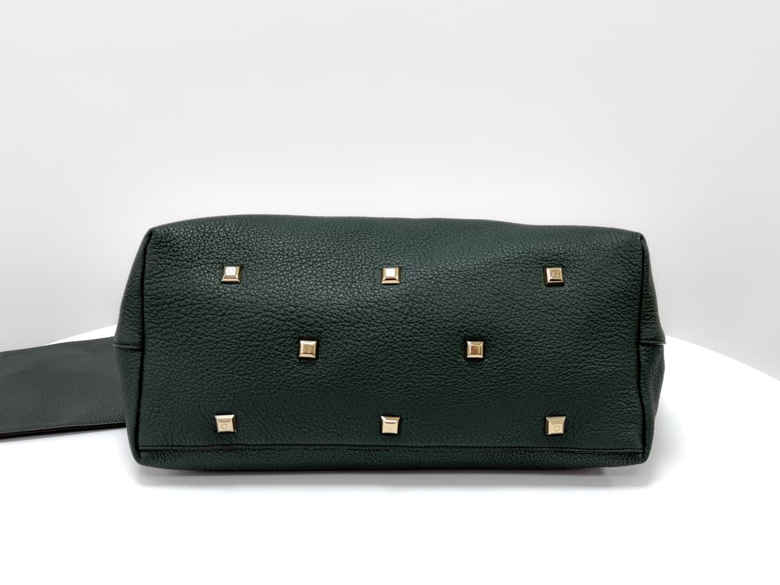 페라가모 간치니 락 레더 쇼퍼백 상품이미지7