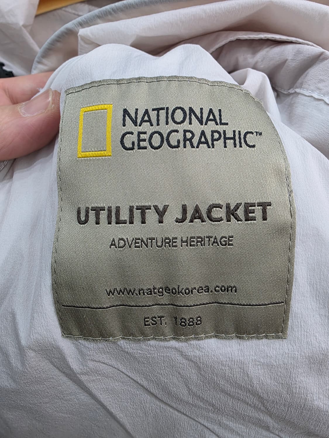 내셔널지오그래픽 남성 바람막이 상품이미지4