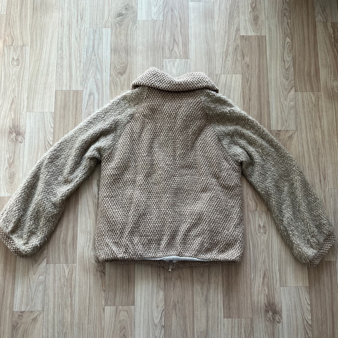 츠모리치사토 볼륨 카라 집업 상품이미지3