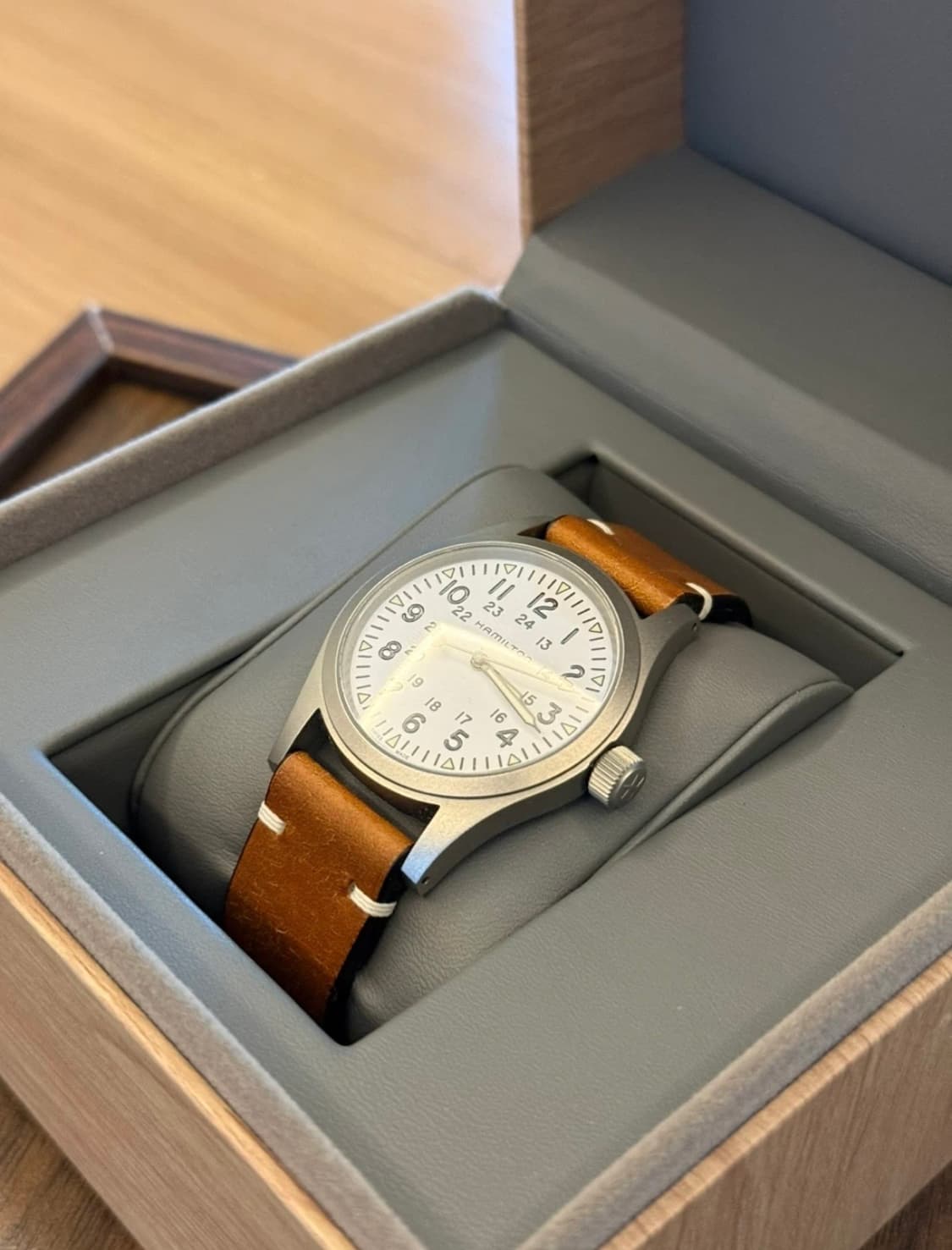해밀턴 카키필드 메커니컬 38mm 상품이미지2