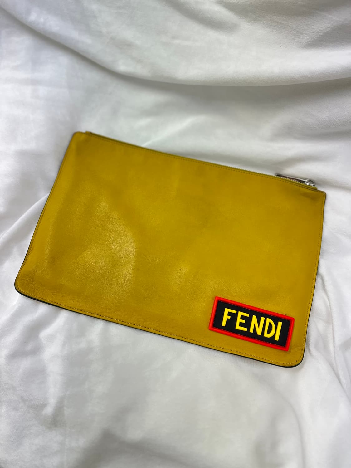 (OS)펜디 THINK 로고 레더 클러치백 상품이미지5