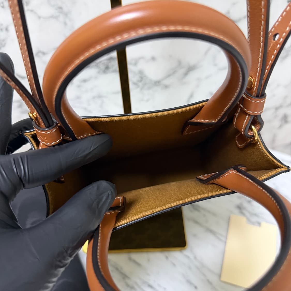 셀린느 카바스 미니 토트백 크로스백
 상품이미지7