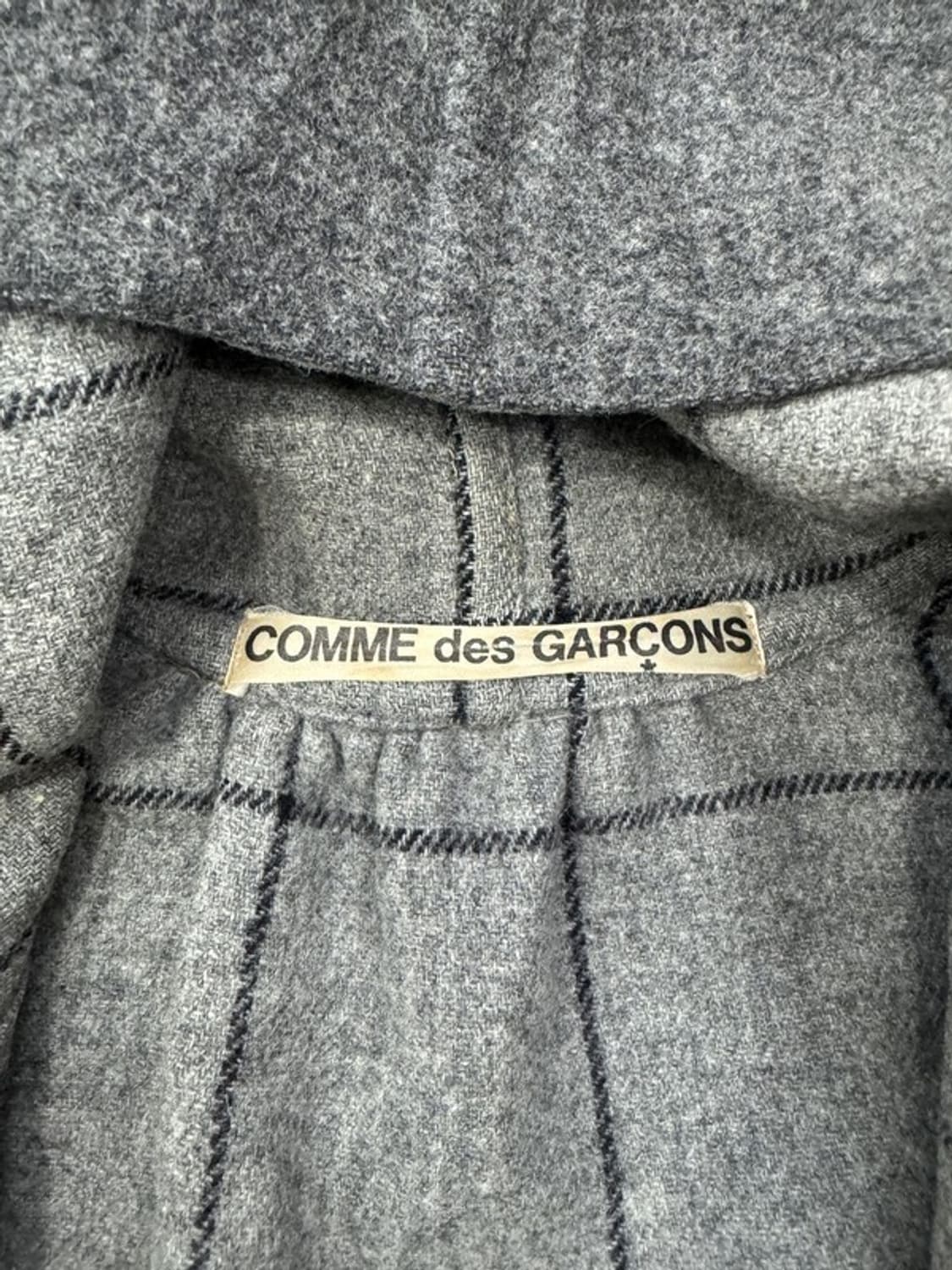 꼼데가르송 후드 코트 상품이미지4