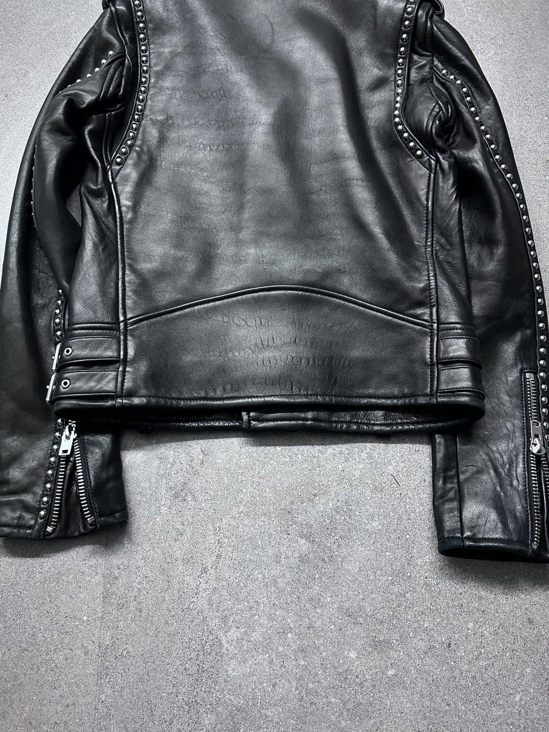 Iro 이로 볼 스터드 램스킨 자켓 상품이미지10