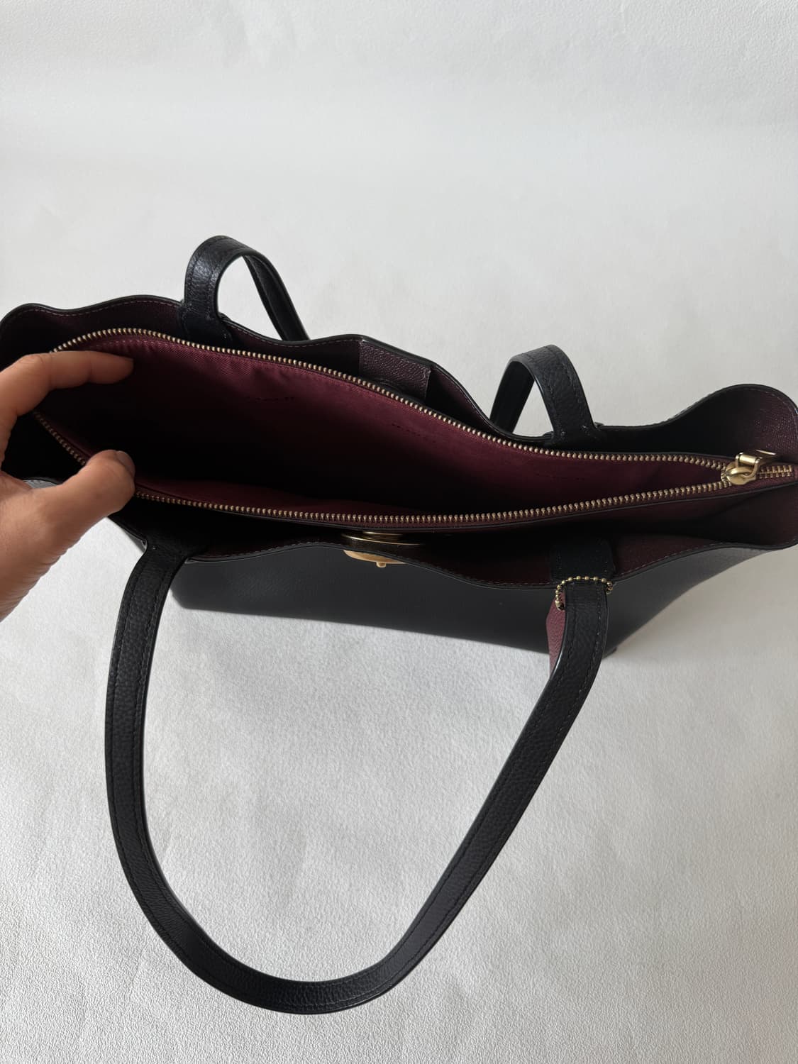 코치(COACH) 레더 숄더백 상품이미지7