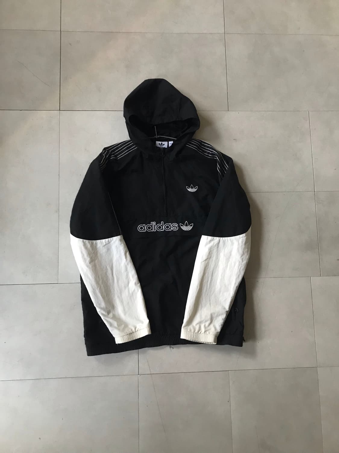 아디다스 레이어드 바람막이 반집업 상품이미지6