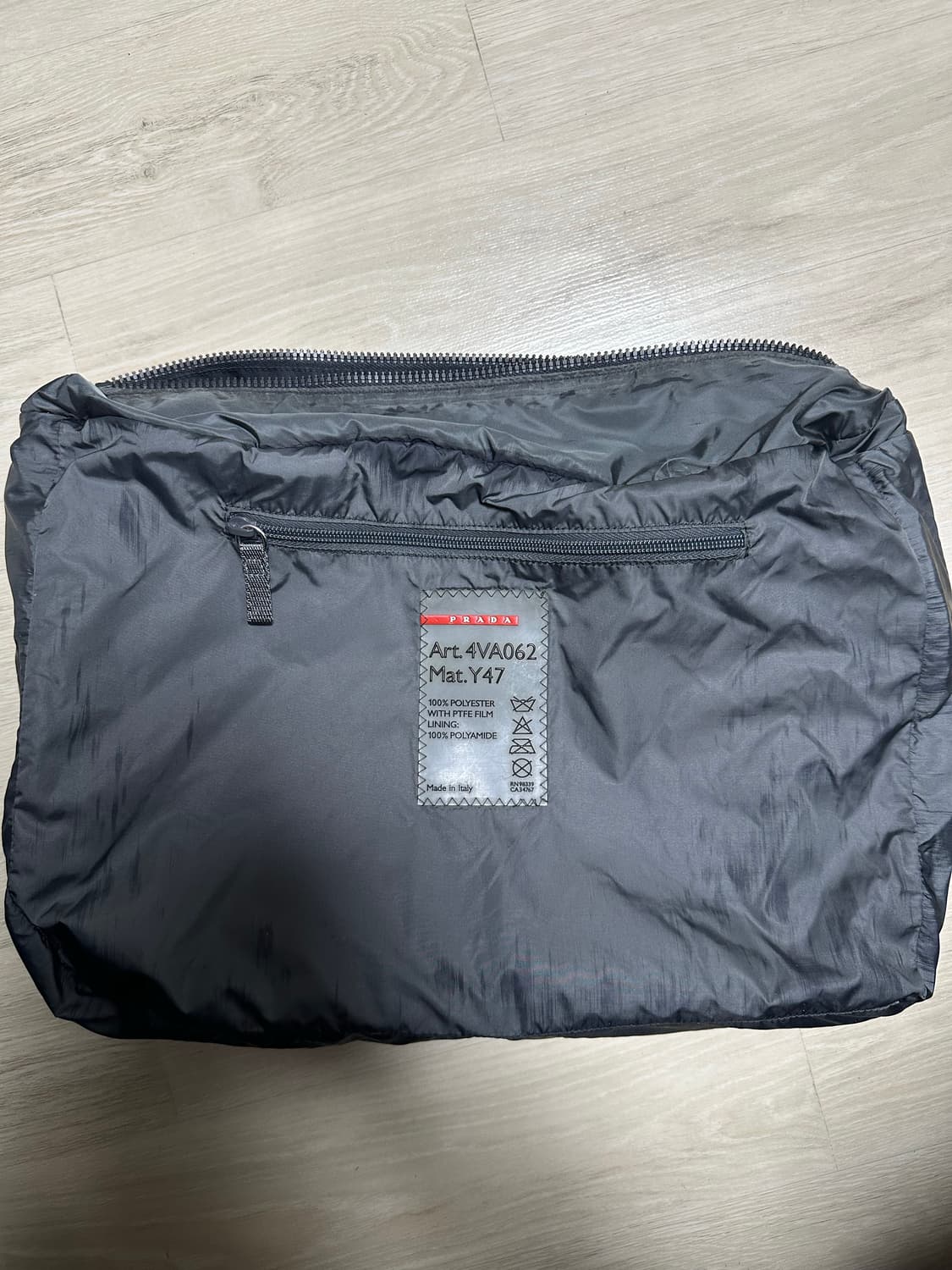 PRADA 프라다 스포츠 라인 나일론 토트백 블랙 상품이미지5