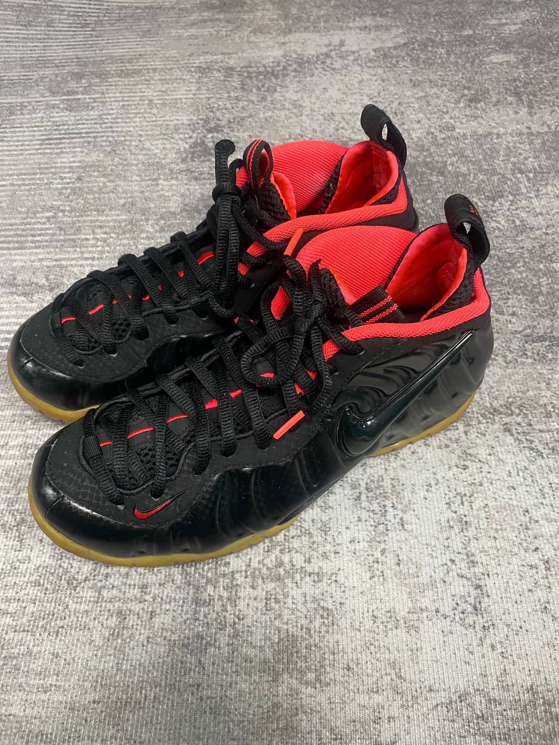 nike 에어 폼포짓 상품이미지2