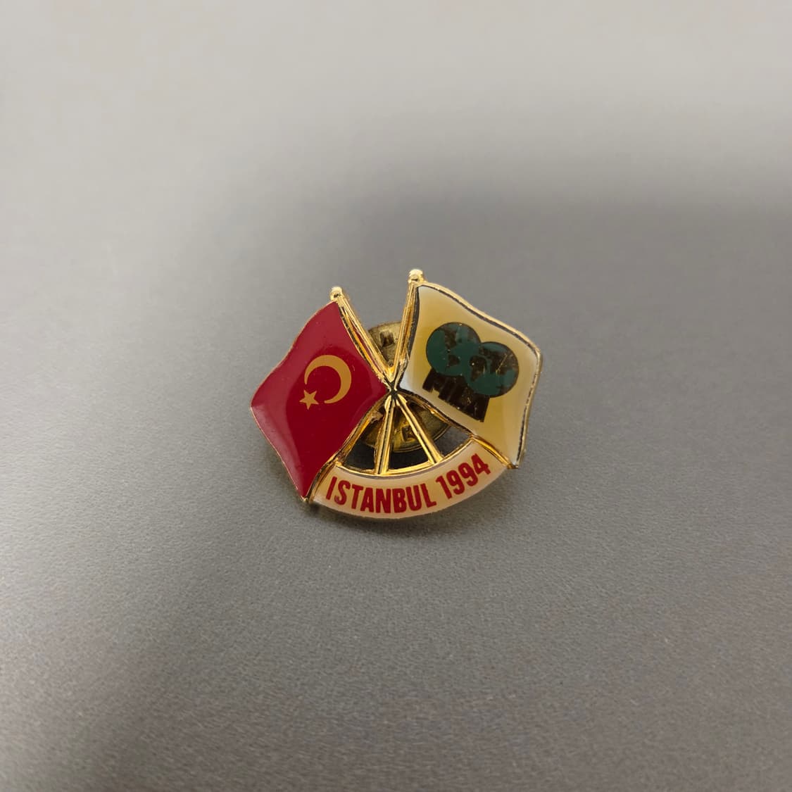 FILA 94 이스탄불 글로브 플래그 뱃지 상품이미지1