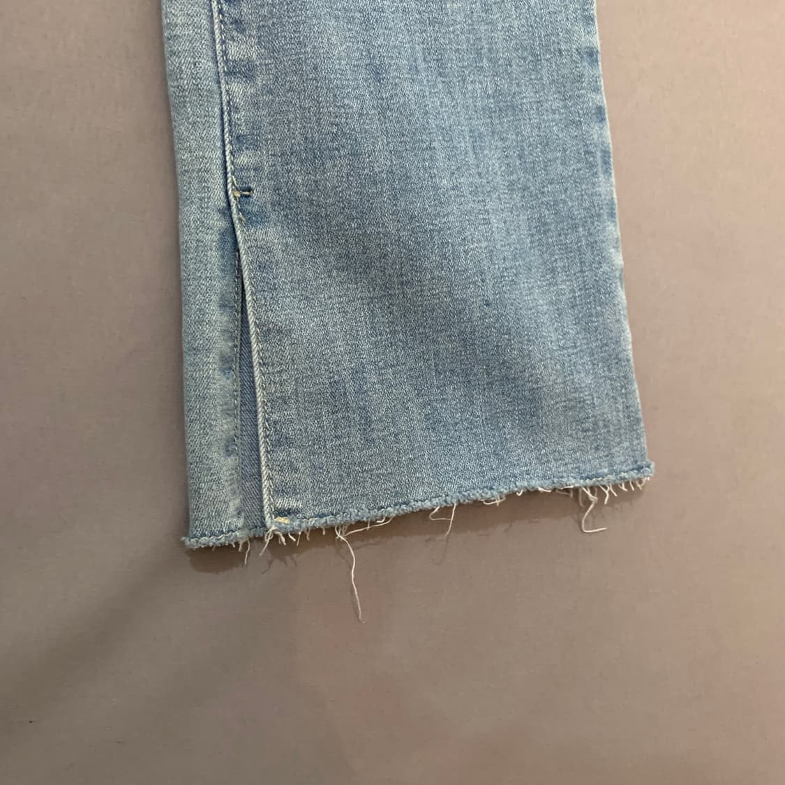 25인치 LEE 리 세미 부츠컷 슬릿 커팅 스판 데님 청바지 상품이미지4