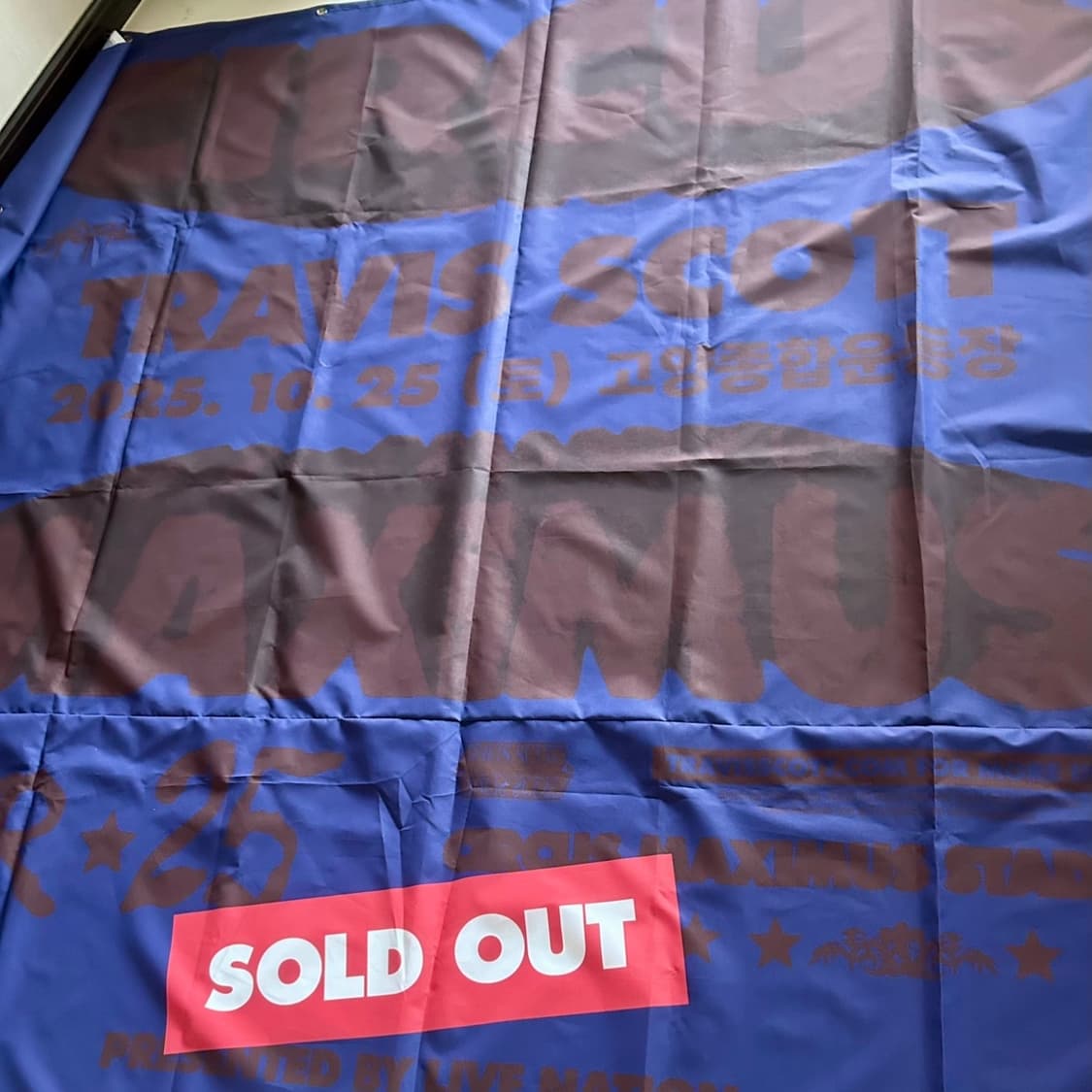 Travis Scott MAXIMUS in Korea Photoframe 상품이미지2