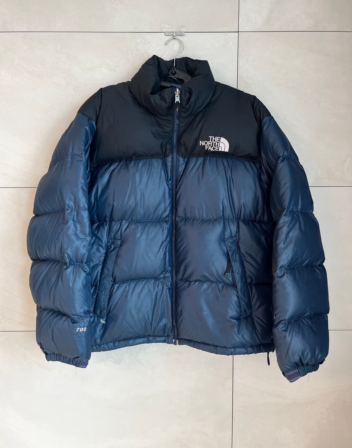 노스페이스 700 눕시 패딩 네이비/블랙 [95]  상품이미지1