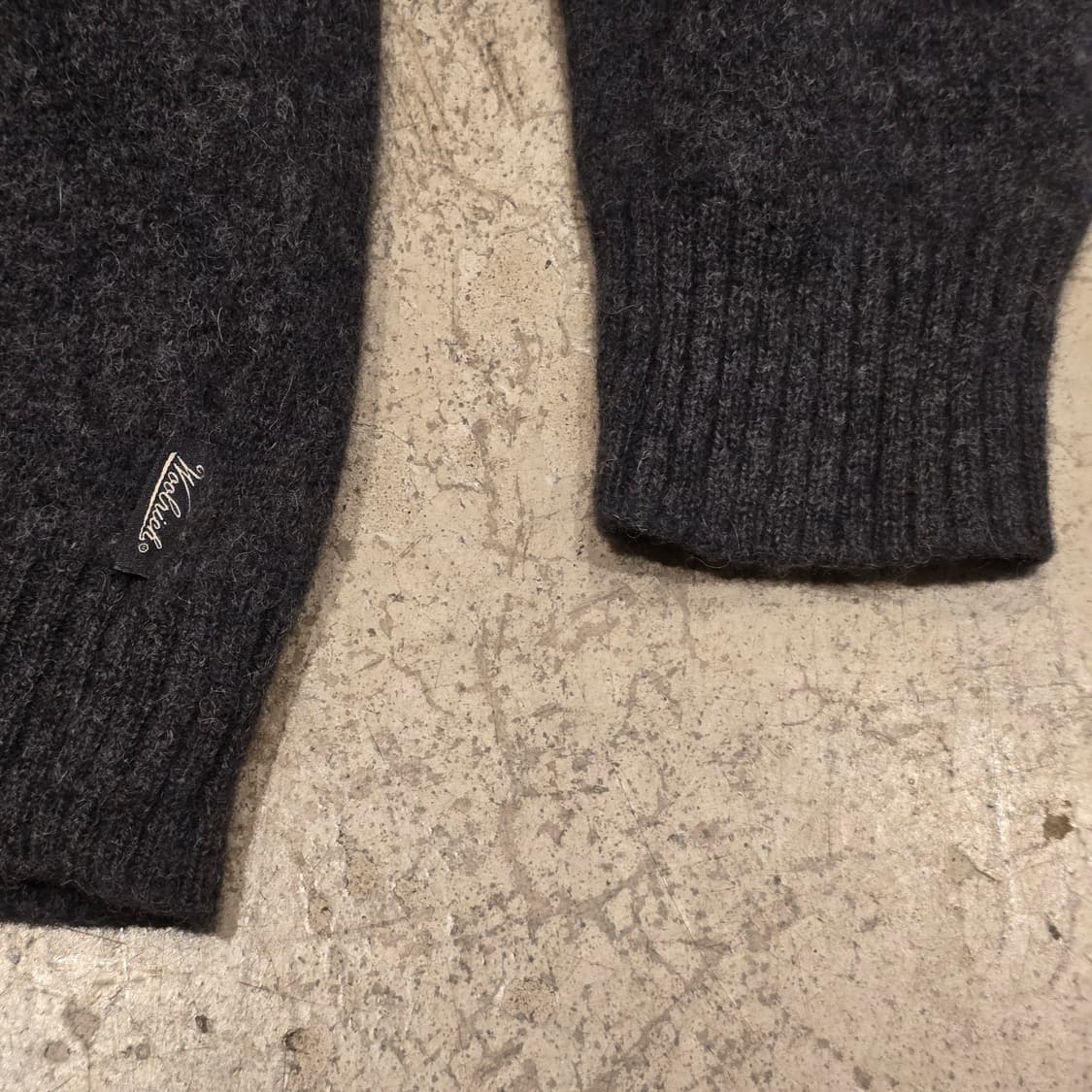 90s 울리치  울 100% 크루넥 스웨터 상품이미지3