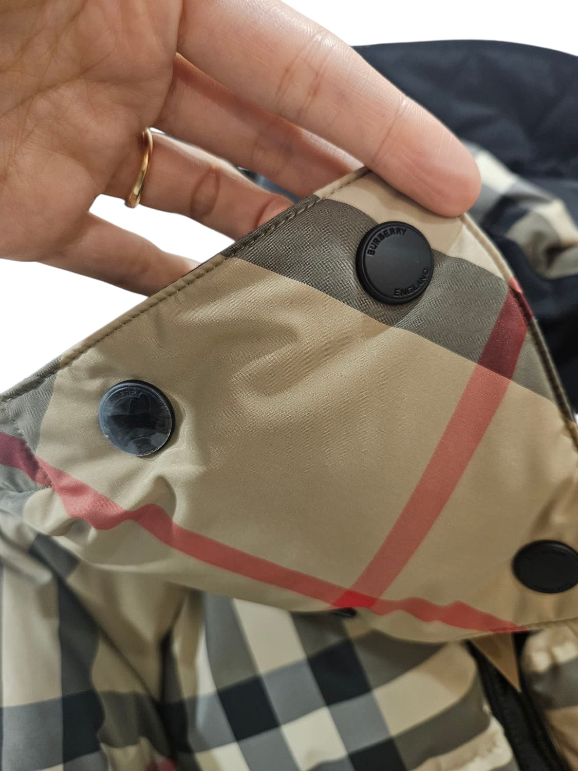 버버리 구스패딩 새상품S사이즈 상품이미지3