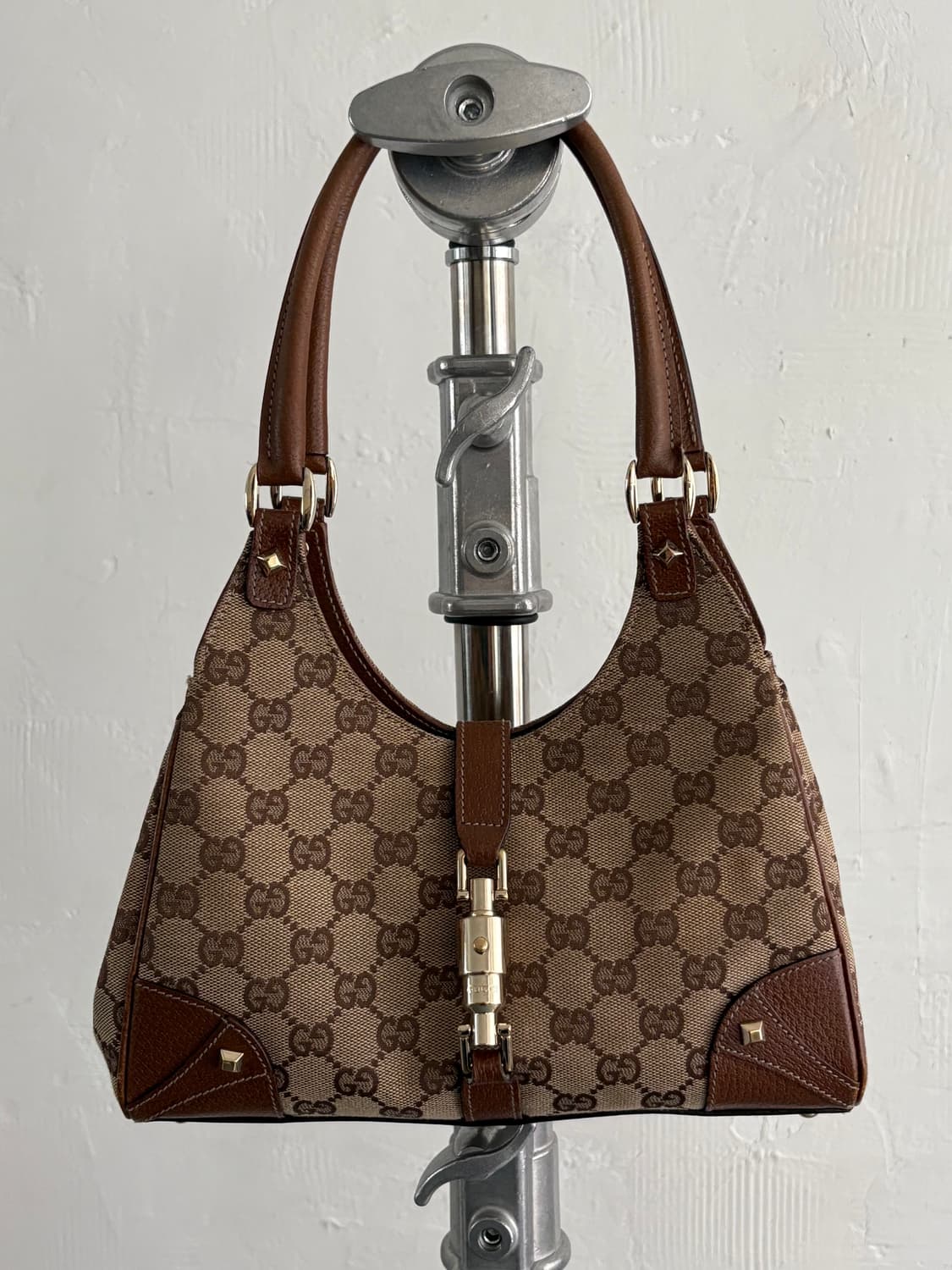 Gucci 구찌 GG 로고 재키 캔버스 백 상품이미지1