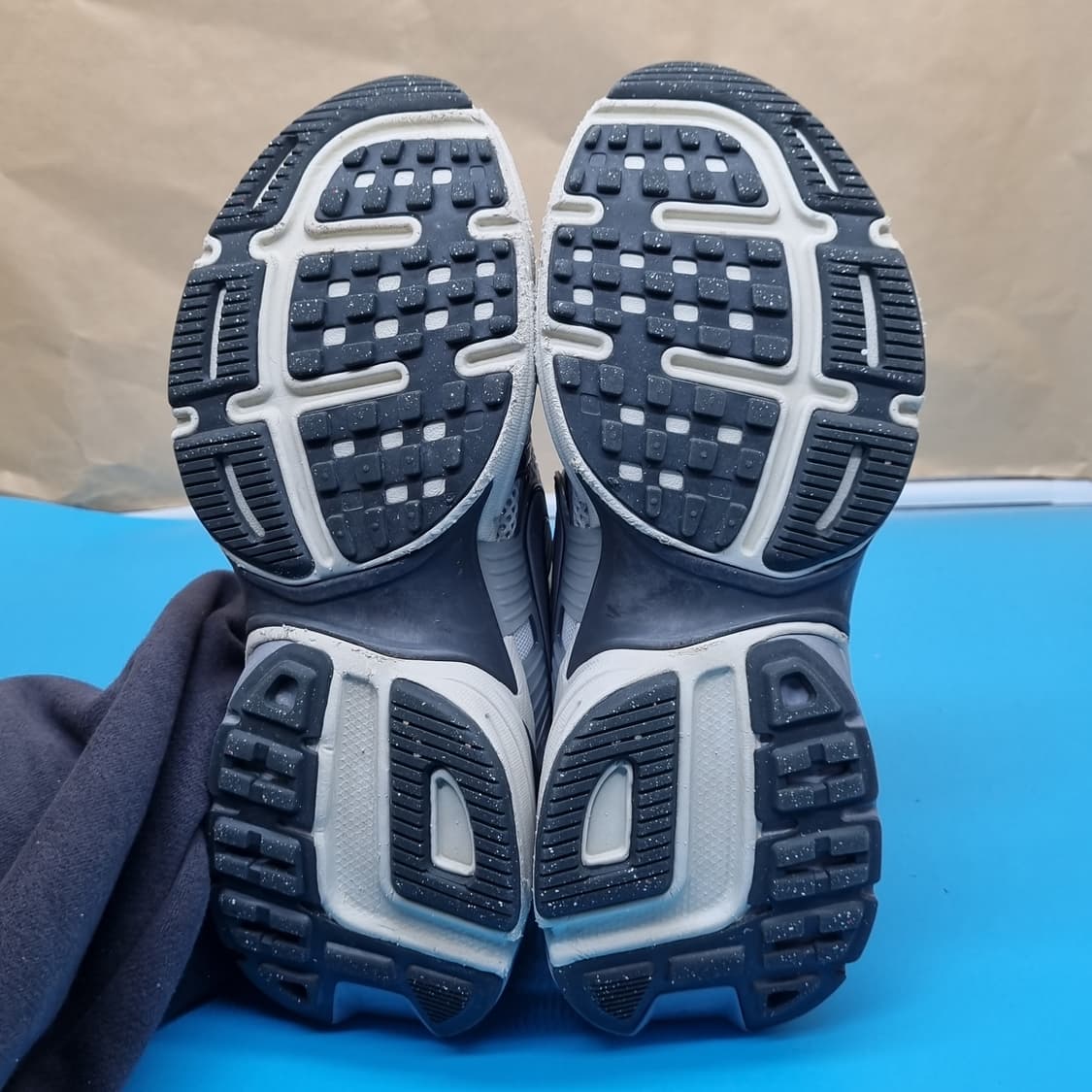 나이키 V2K 여성운동화235  상품이미지3