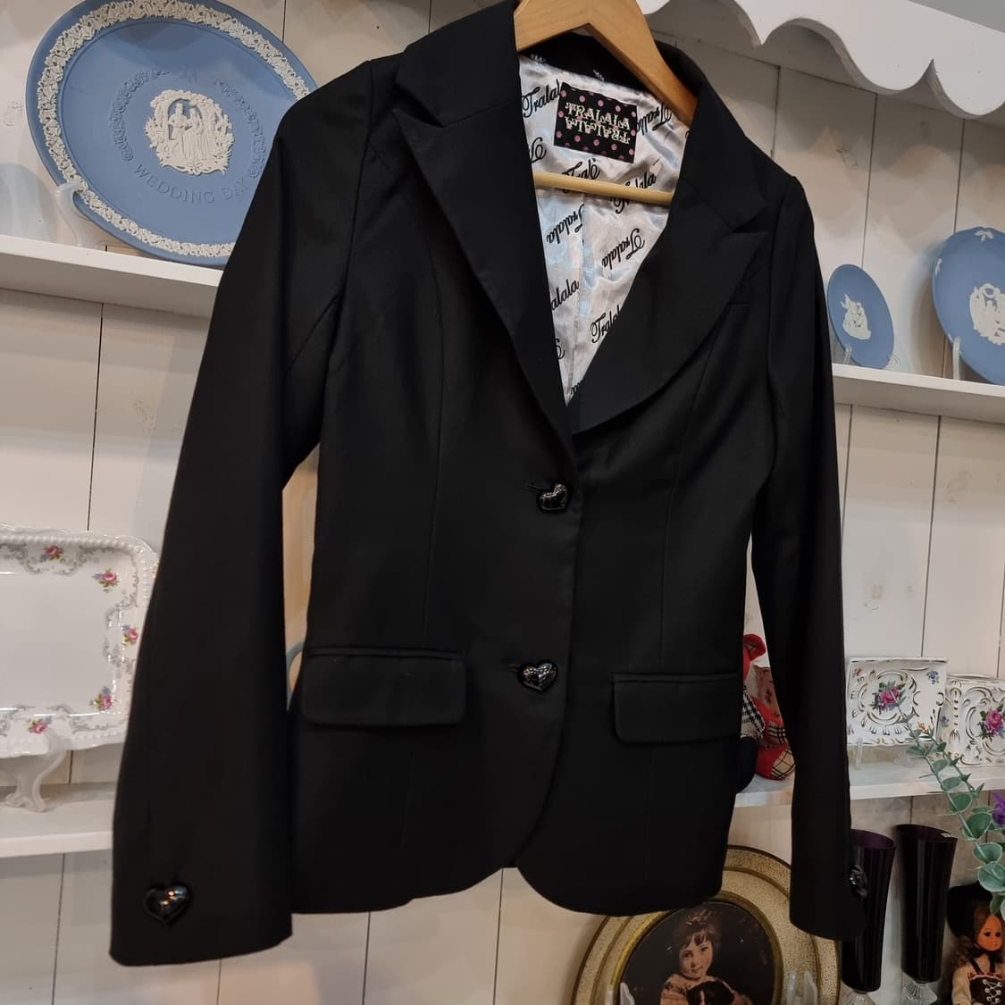 Tralala 트랄라라 하트 버튼 블랙 자켓 상품이미지5