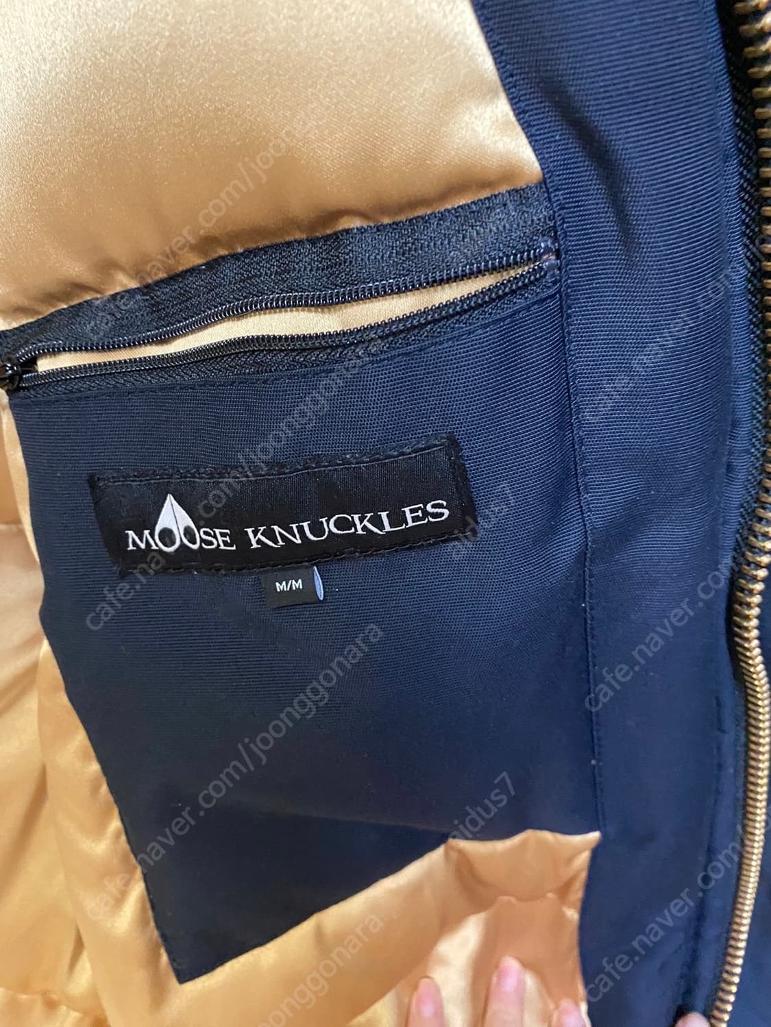 무스너클 골드라인 패딩 상품이미지5