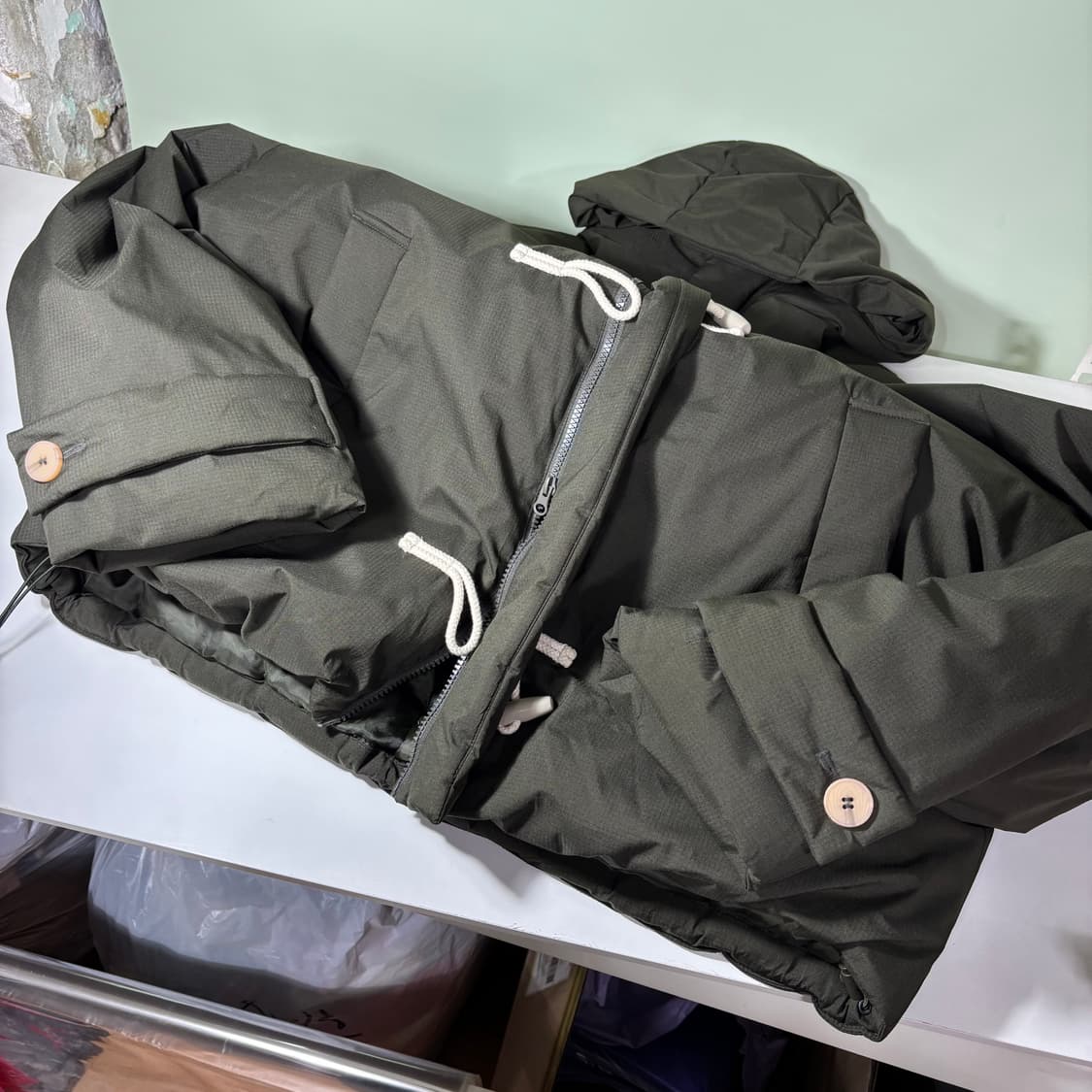 FREE 키뮤어 카키 투웨이 오버핏 떡볶이 더플 패딩 상품이미지2