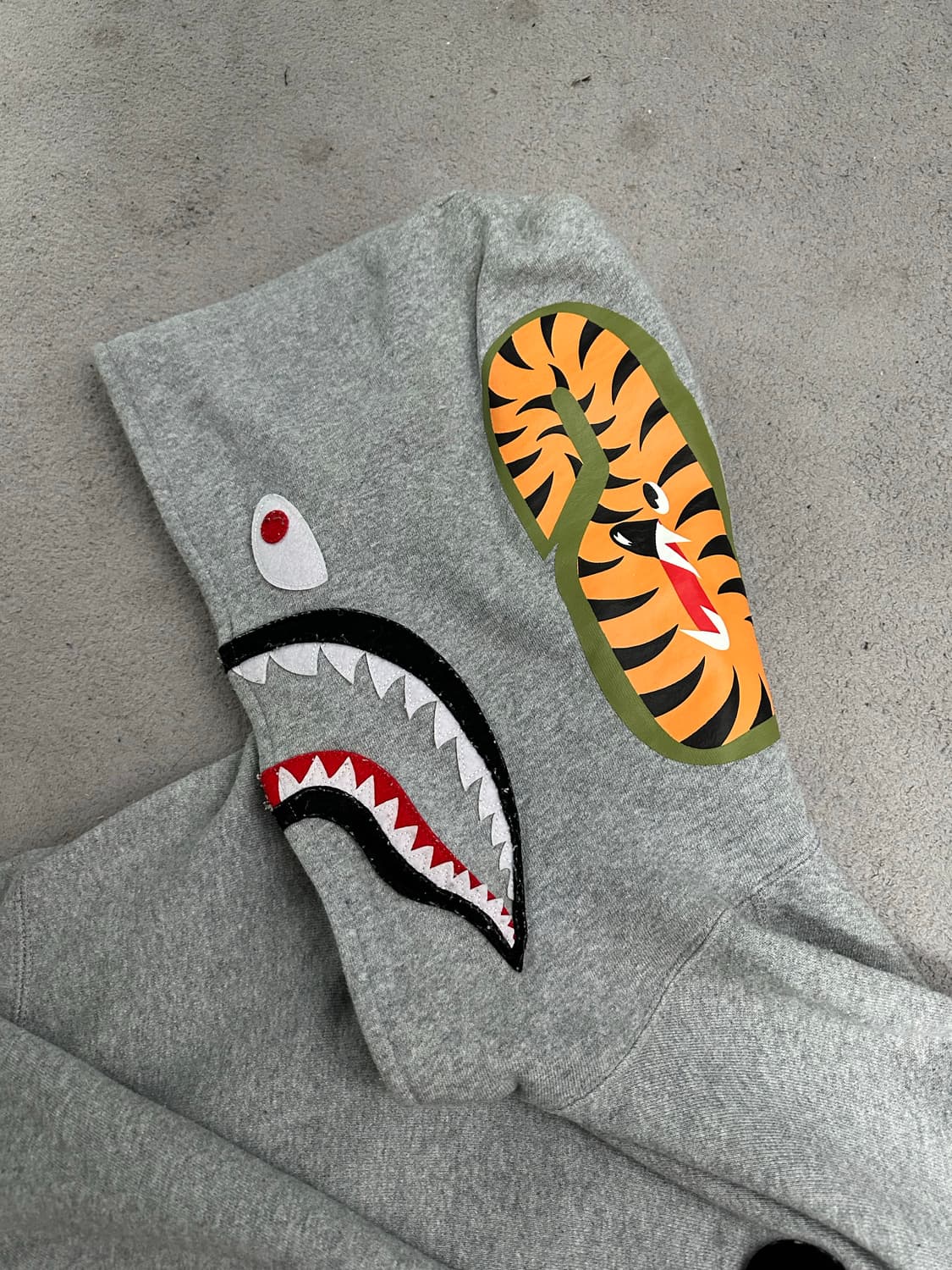 베이프 샤크 후드티 2XL  정품 상품이미지5