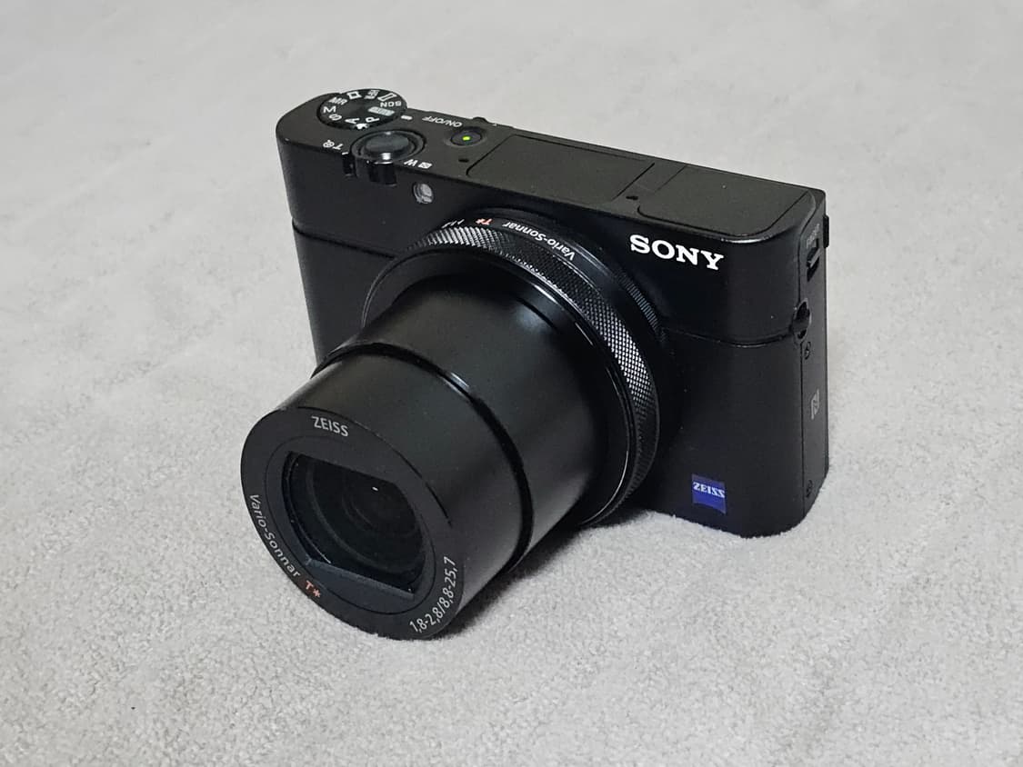 소니 RX100m4 디지털 카메라 상품이미지4