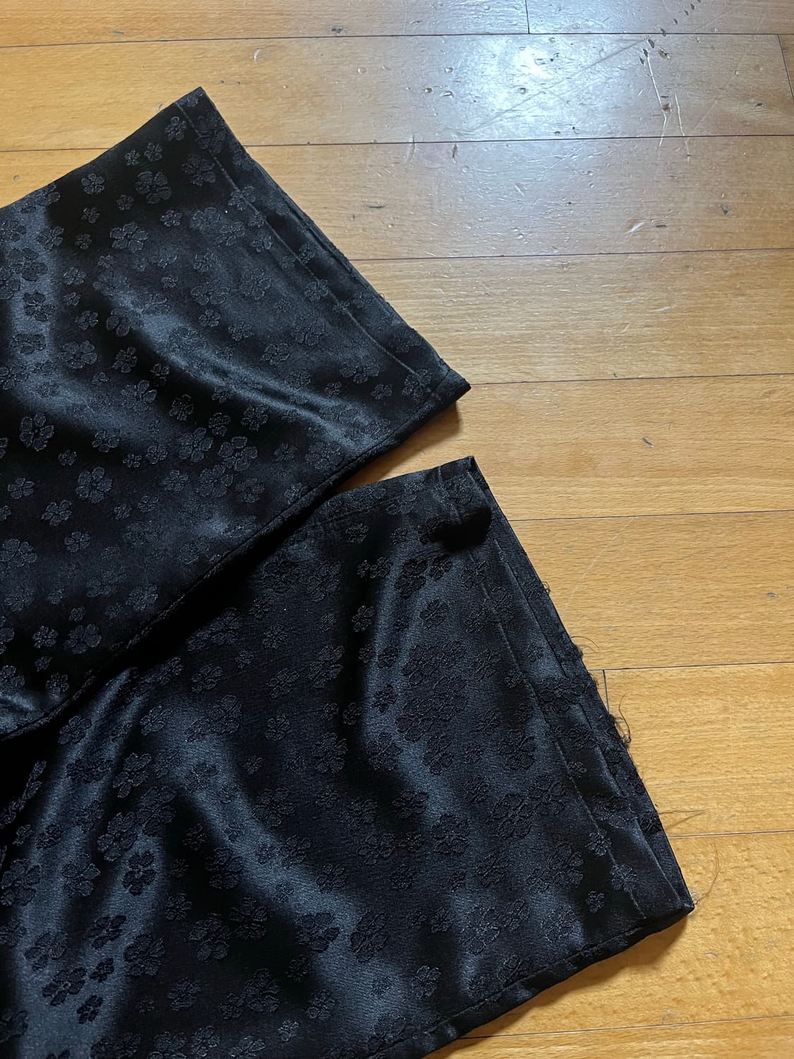 지비에이치어패럴 자카드 스트레이트 팬츠_블랙 상품이미지6