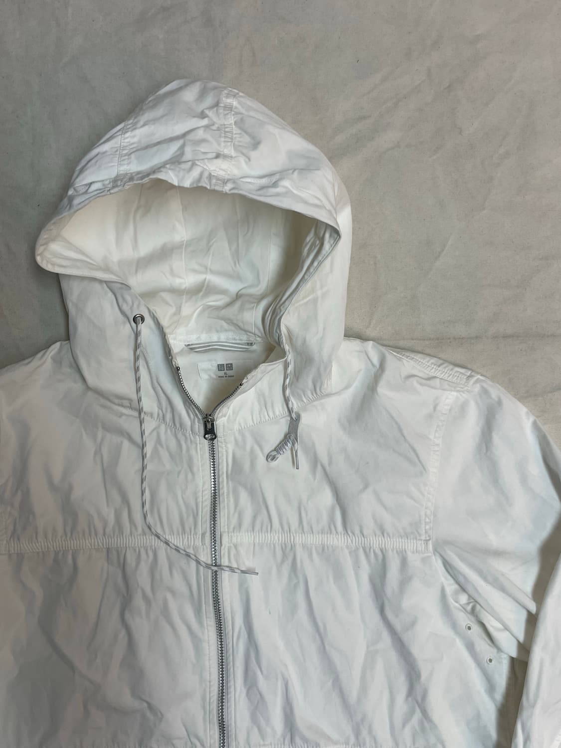 유니클로 바람막이  상품이미지2