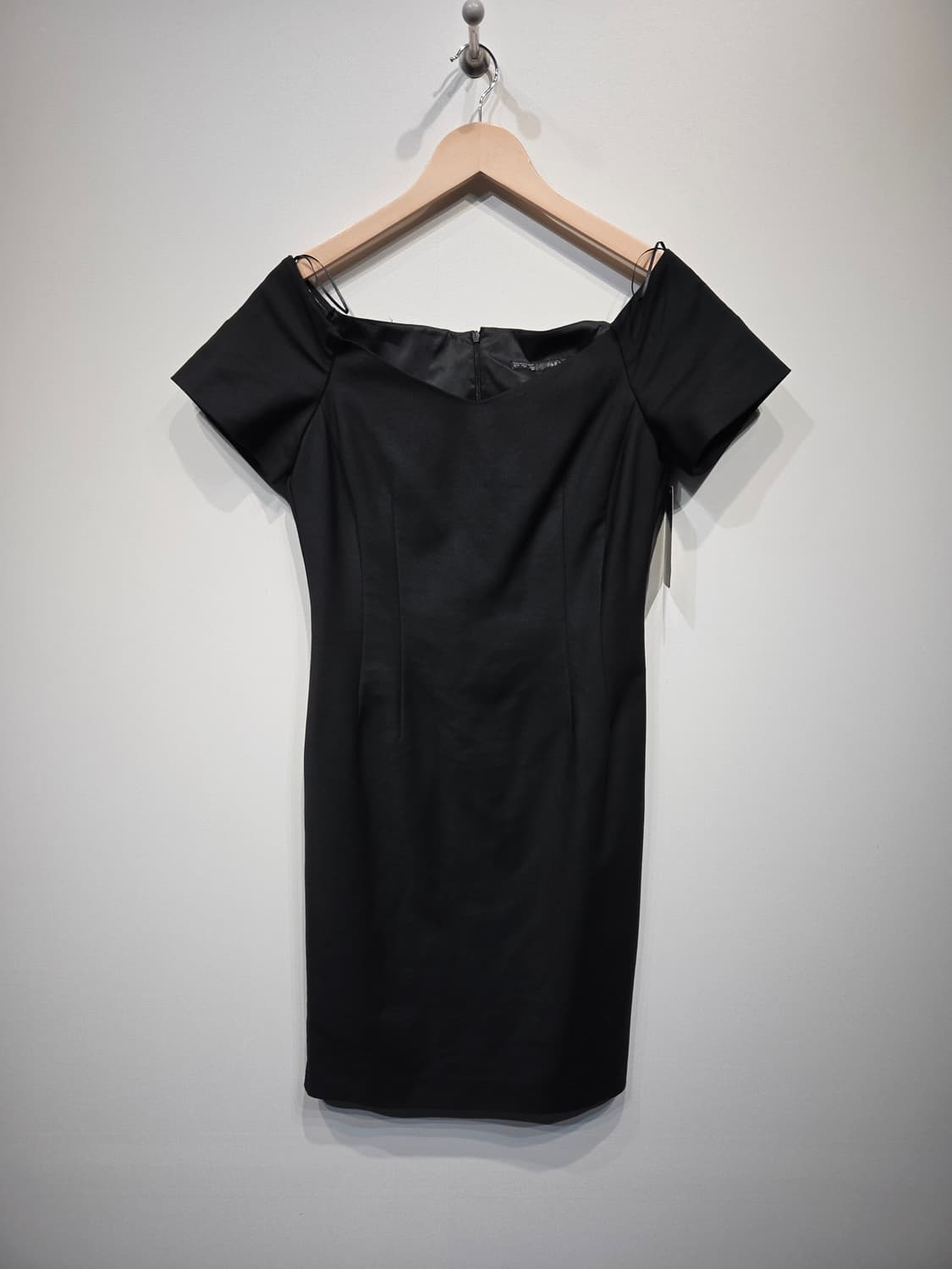 ZARA BASIC 자라 오프숄더 미디 원피스 블랙 상품이미지2