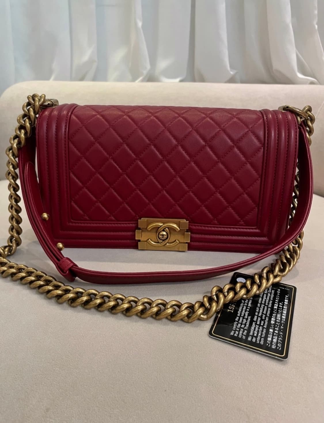 샤넬 보이백 미듐 상품이미지2