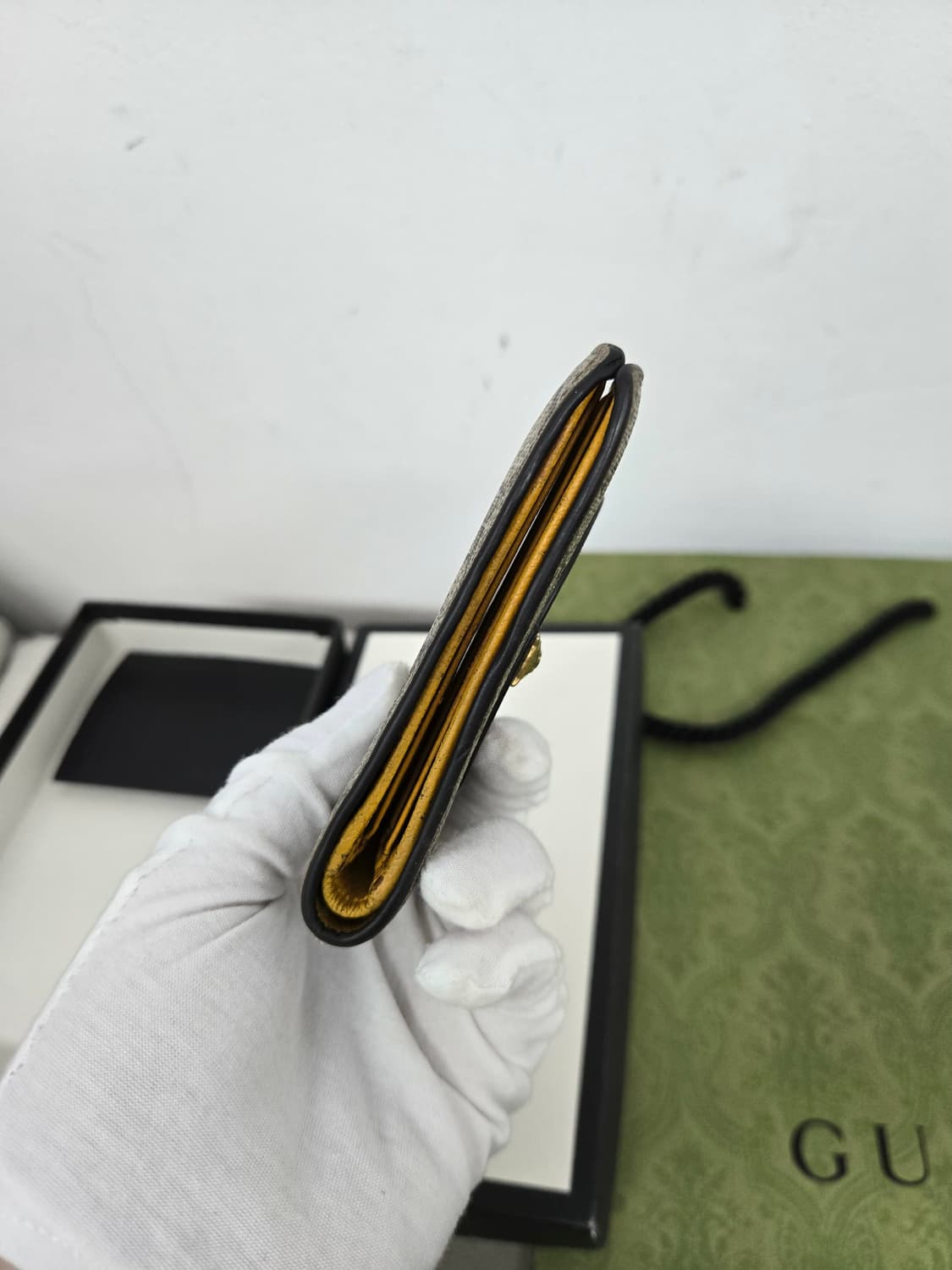 [정품 보증서] 구찌 웹삼선 장지갑 상품이미지2