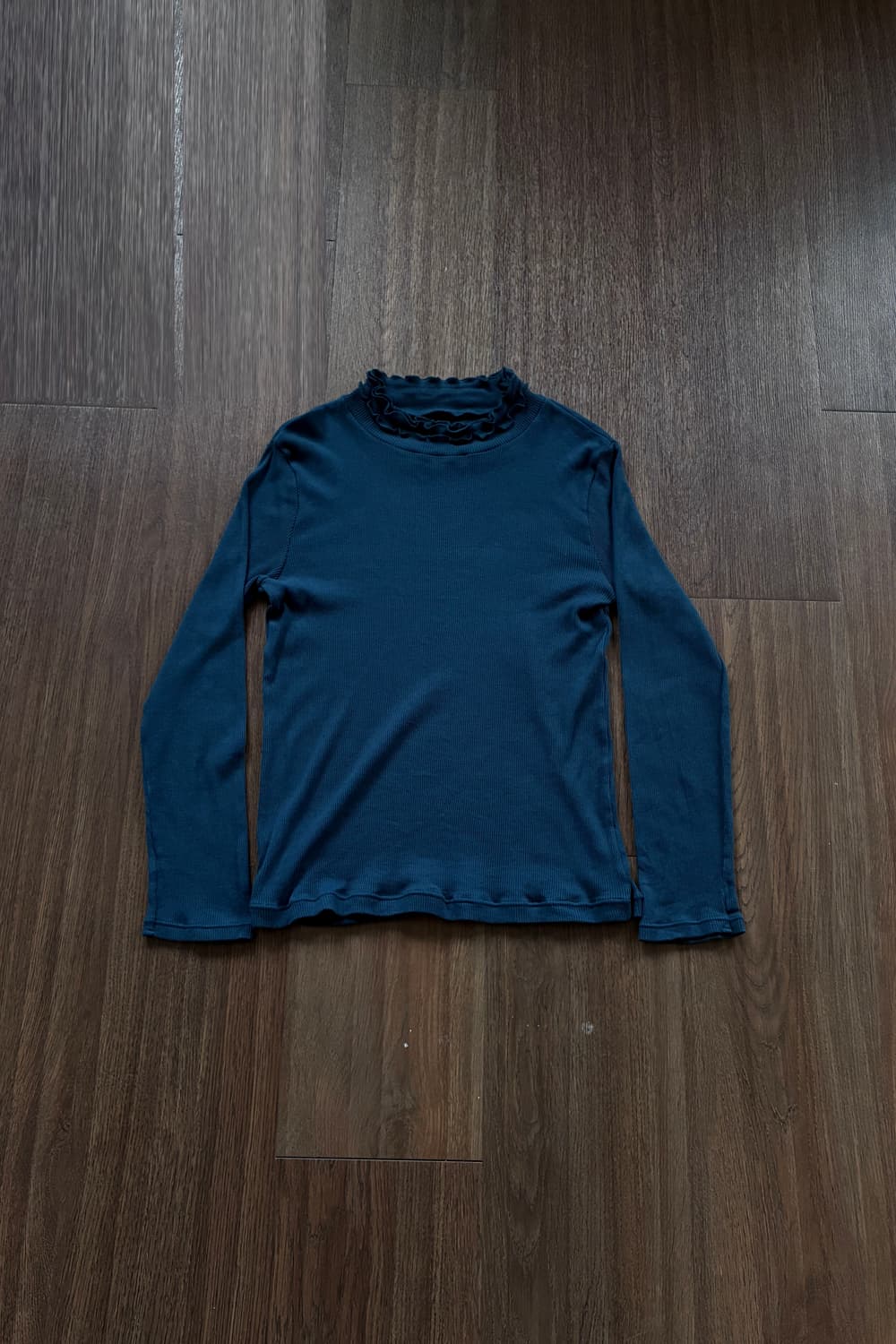 Mock Neck Frill Top 상품이미지4