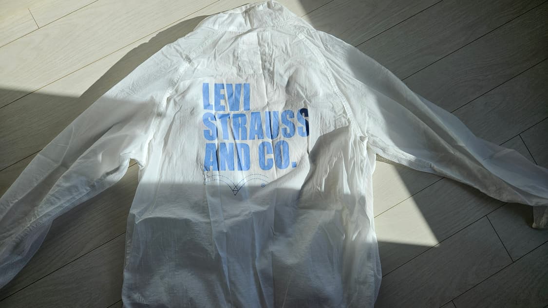 리바이스 바람막이 - WOMEN XS 상품이미지3