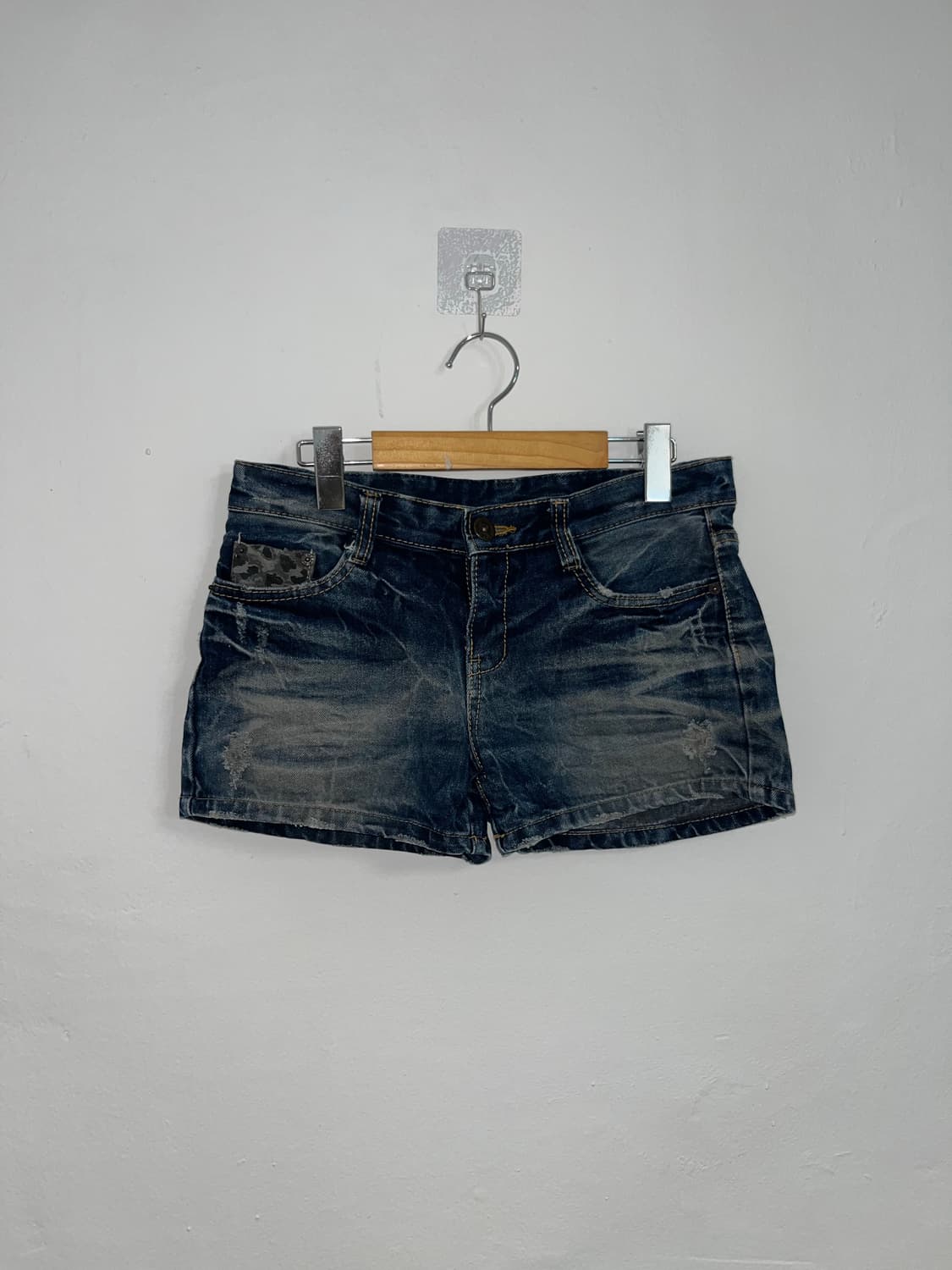 데님 레오파드 포켓 숏팬츠 상품이미지1