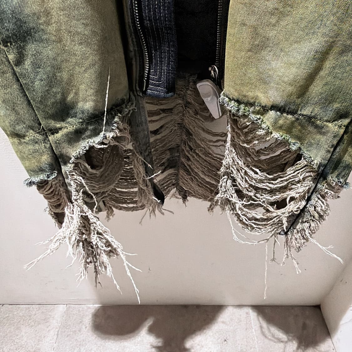 (정품/새상품) 릭 오웬스 공용 디스트로이드 점보 데님 구스다운 점퍼 상품이미지3