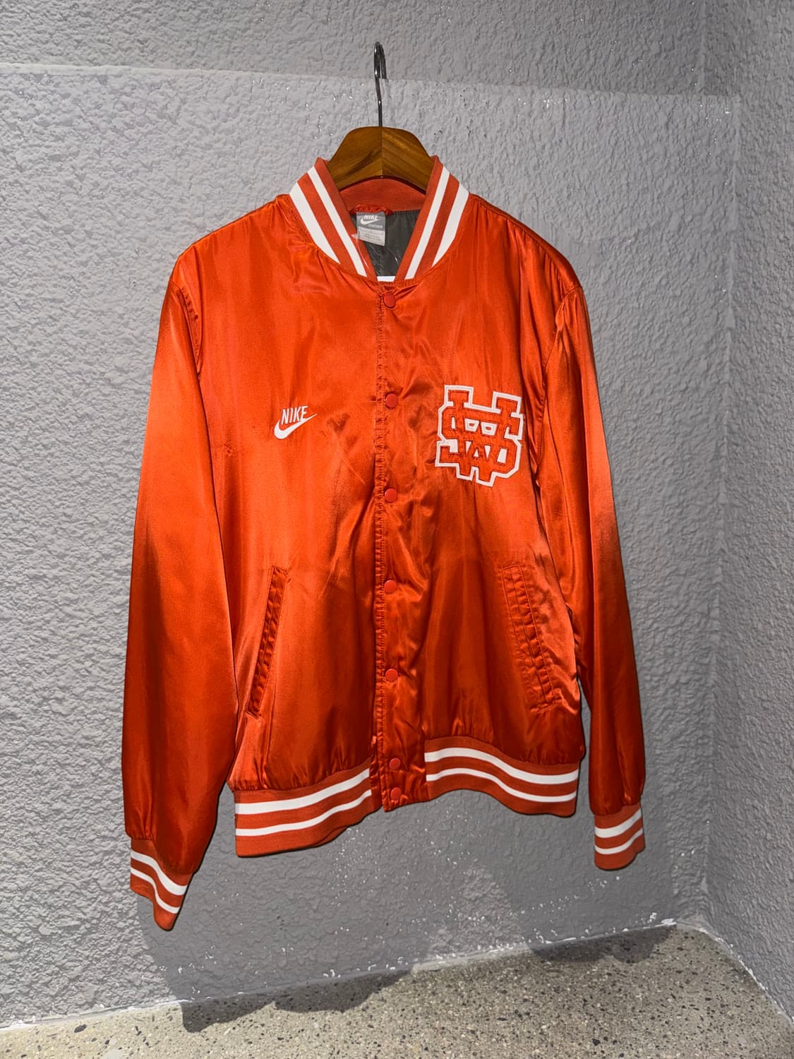 나이키 화이트삭스 사틴자켓 상품이미지1