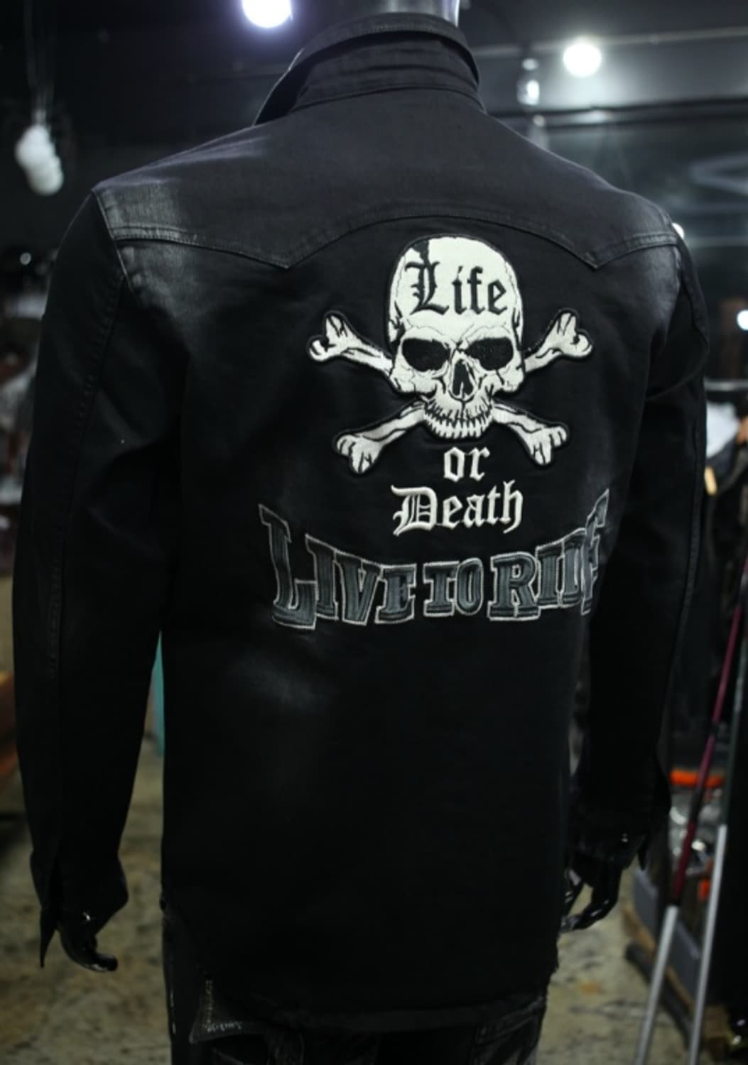 블랙실버 스컬자수 스판블랙 남방  상품이미지3