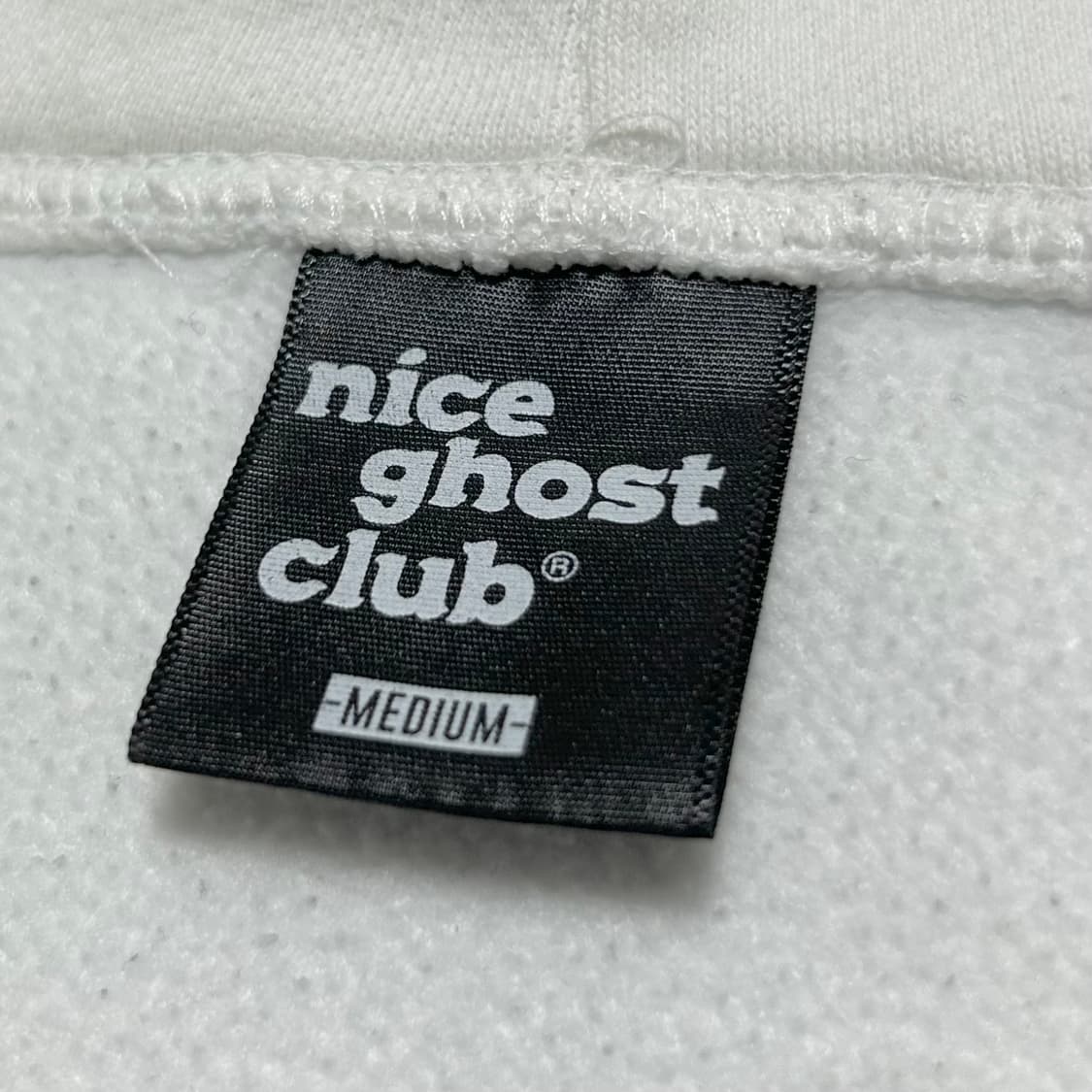 [M] 나이스고스트클럽 화이트 후드티 상품이미지3