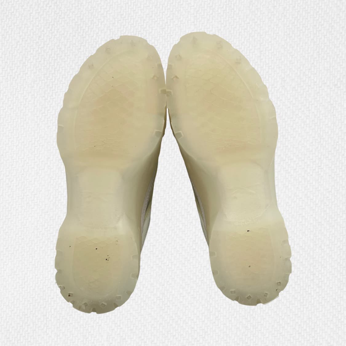 240 W 리복 x 카디비 클럽 C 상품이미지6