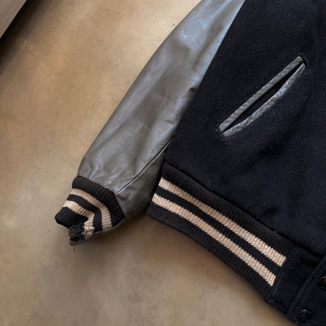 80 ~ 90S 골든베어 USA 바시티 자켓 상품이미지2