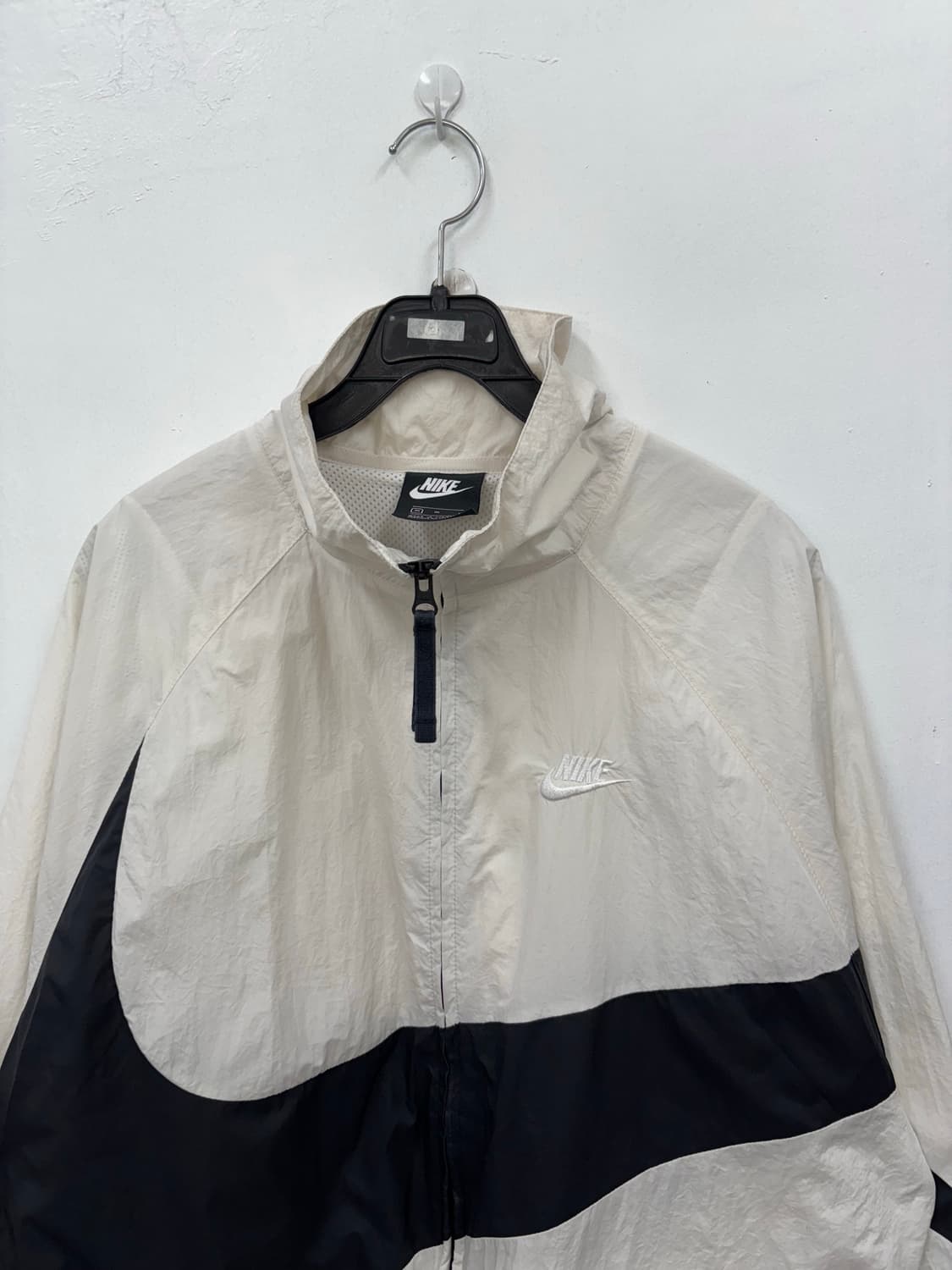 나이키 빅 스우시 바람막이 상품이미지3