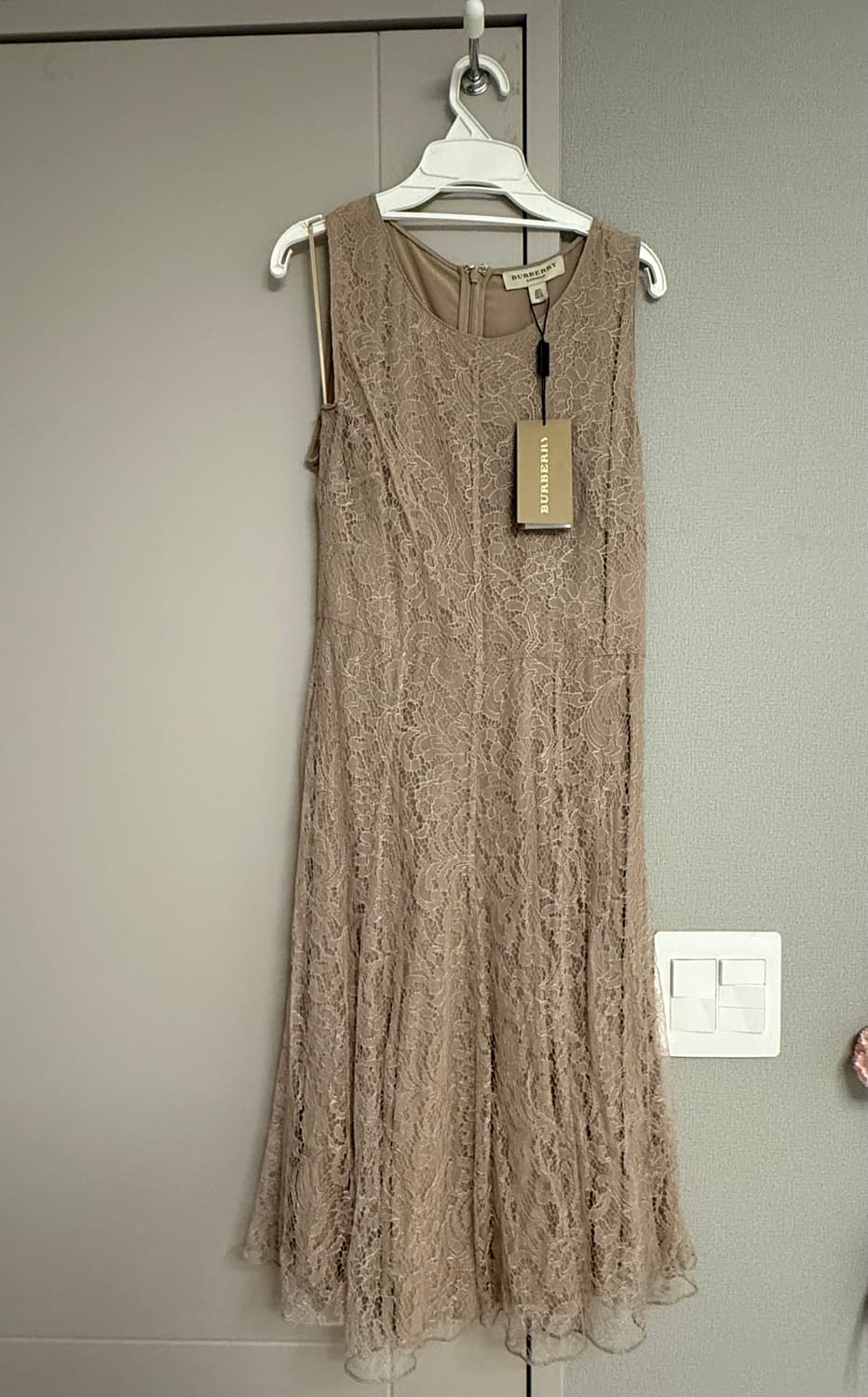 burberry 발렌티나 드레스 새상품 상품이미지1
