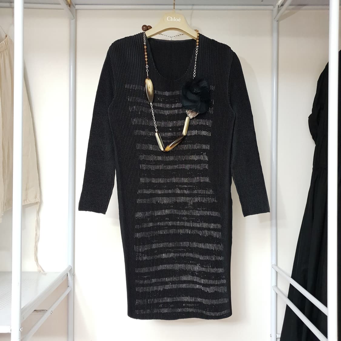 MARNI 마르니 쉬폰실크플라워 우드비즈 아크릴 조형장식 체인 목걸이 상품이미지3