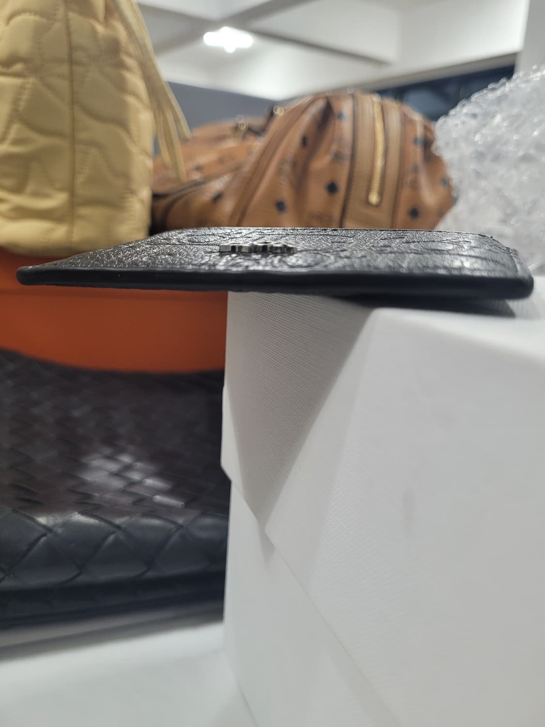 디올 그래비티 가죽 카드홀더 카드지삽 상품이미지6