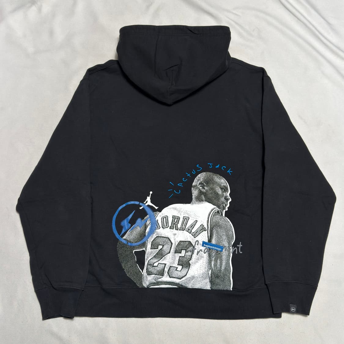 XXL 조던 X 트래비스 스캇 프라그먼트 블랙 후드티  상품이미지3
